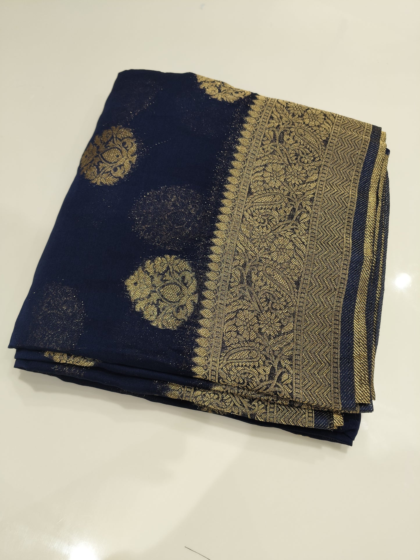 OFFER SALES SAREES - IHA 27342