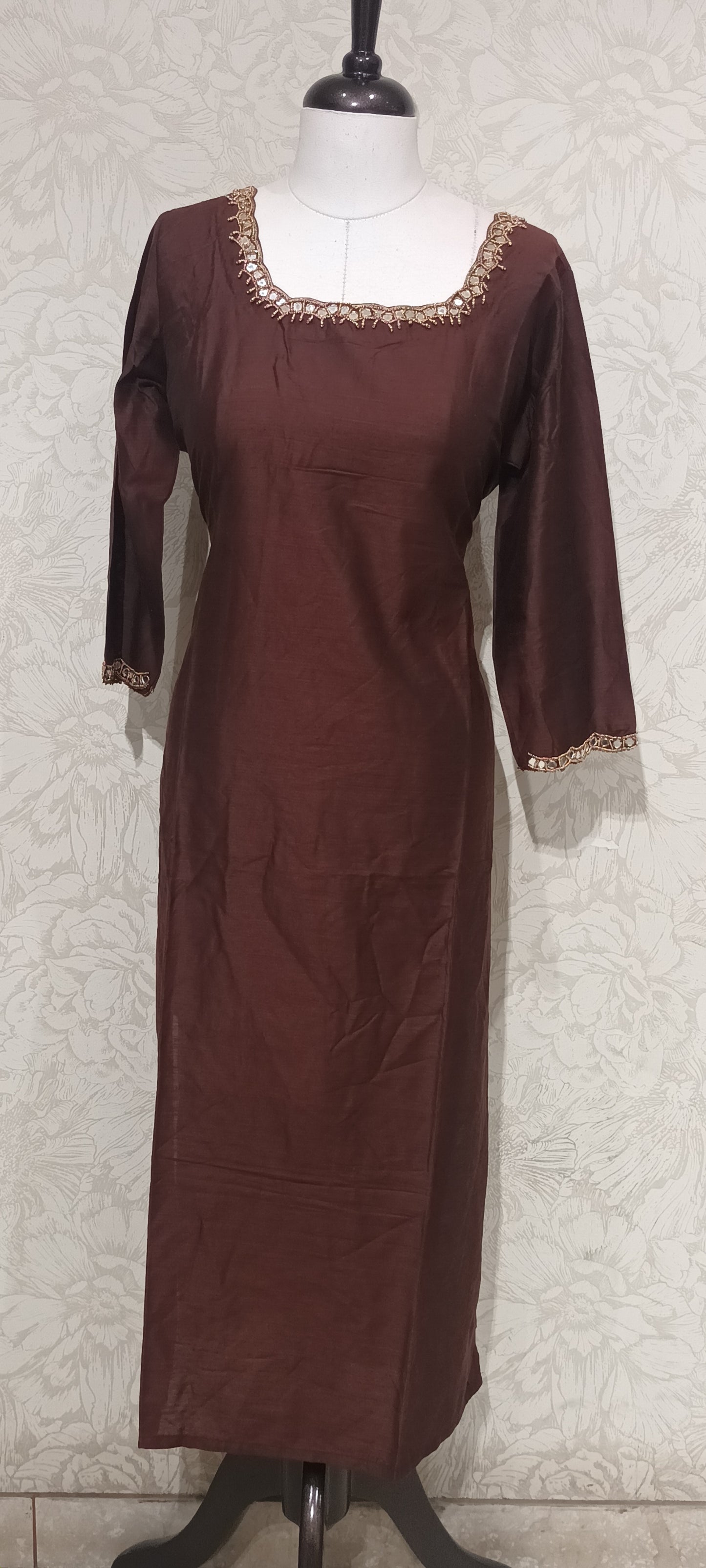 OFFER SALES TOPS COLLECTIONS - IHA 27085