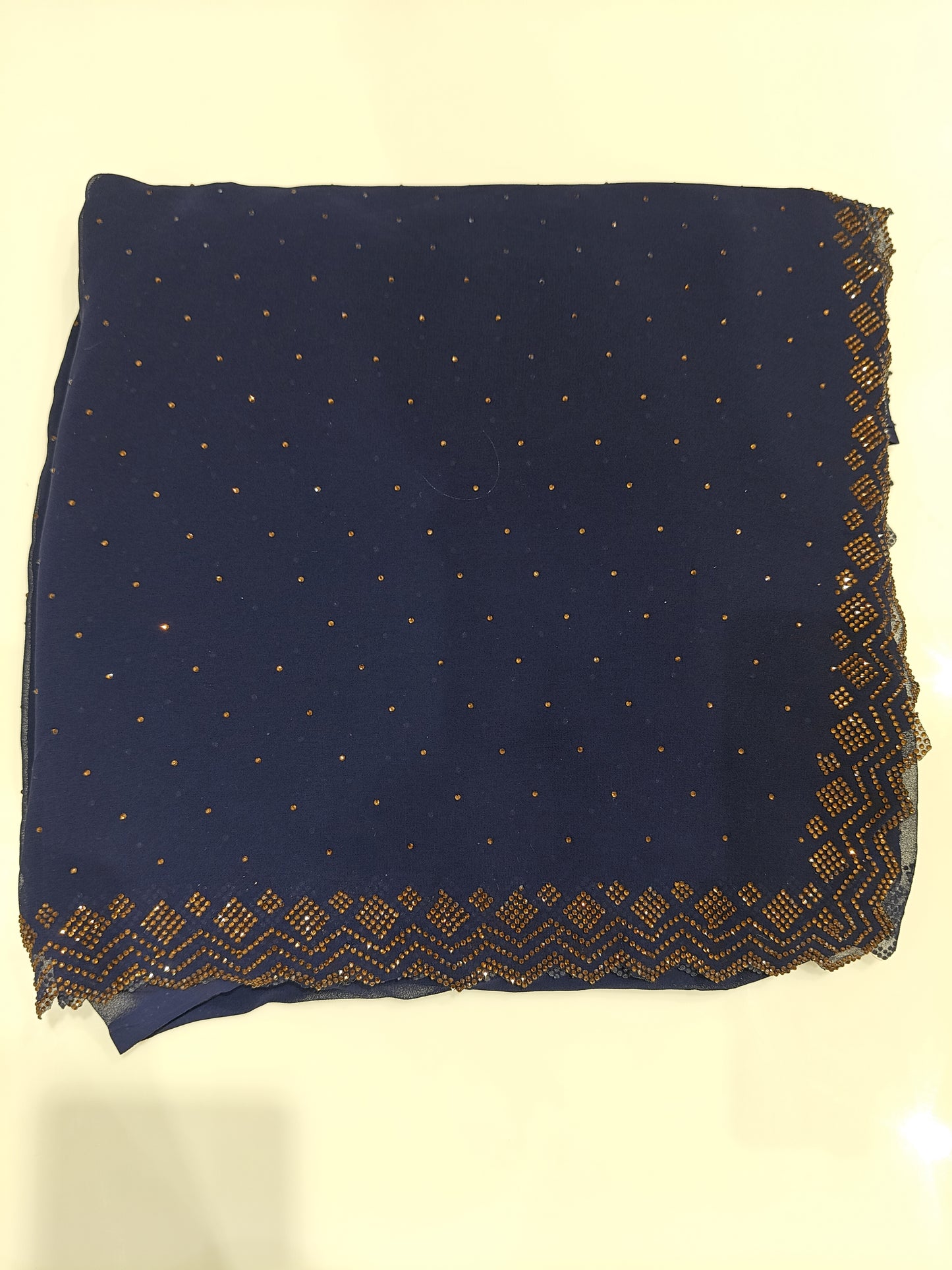 OFFER SALES SAREES - IHA 27253