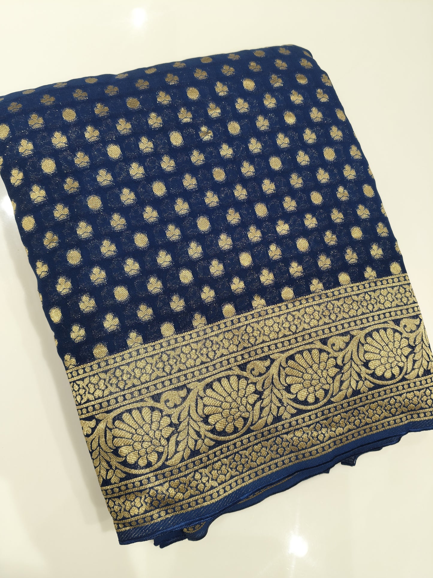 OFFER SALES SAREES - IHA 27316