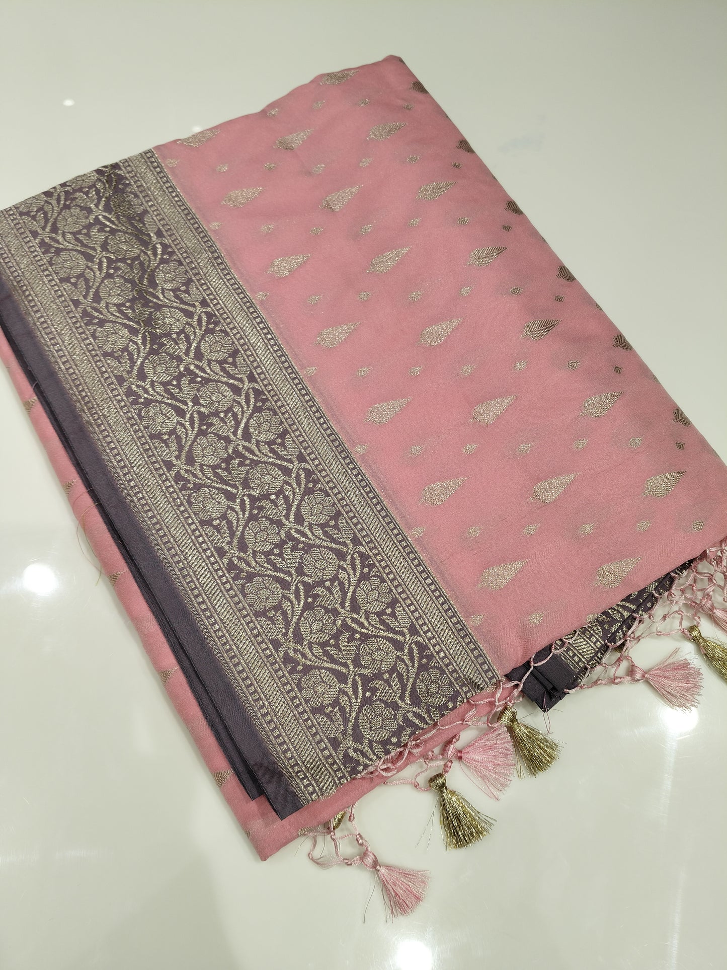 OFFER SALES SAREES - IHA 27410