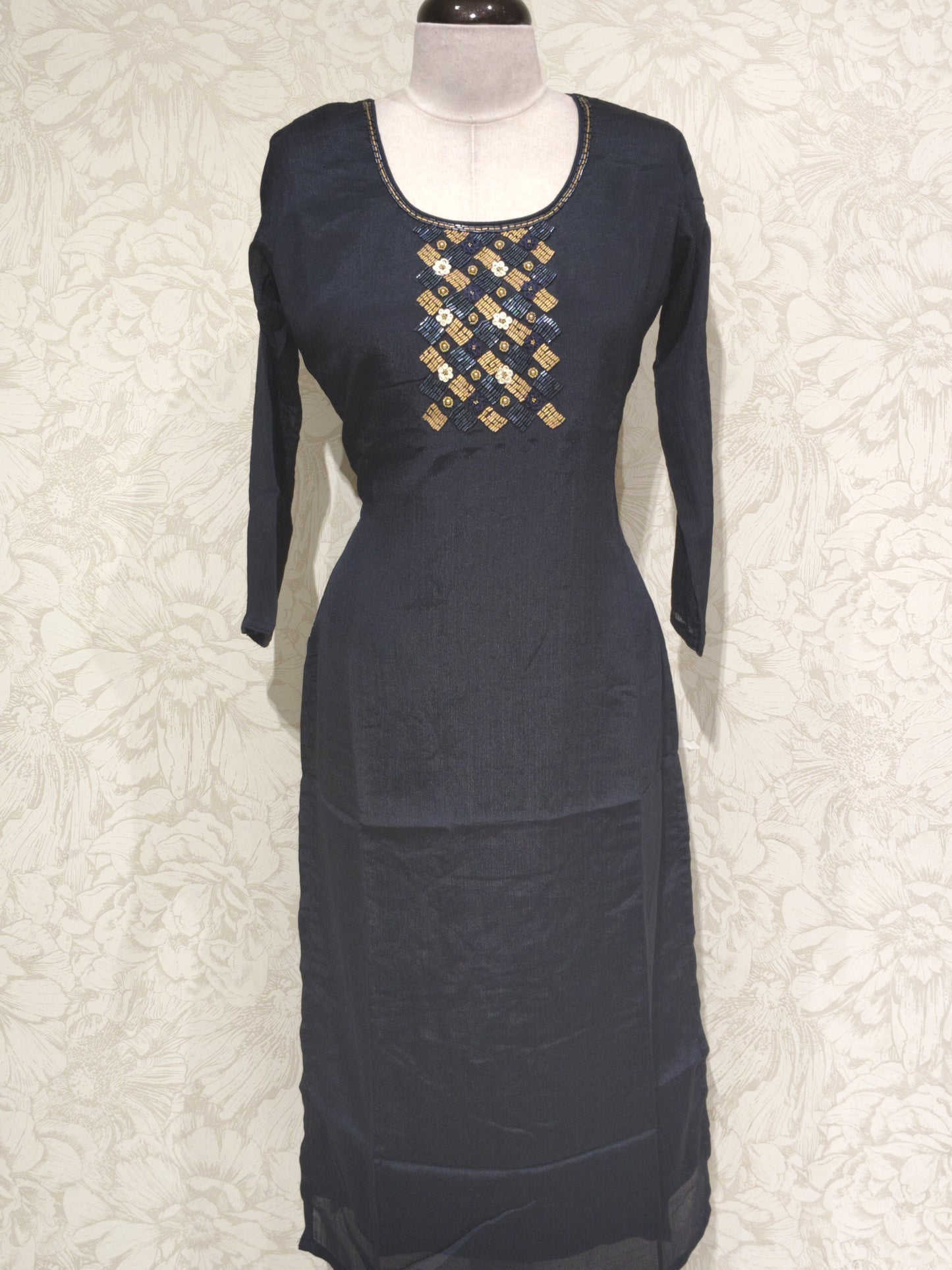 OFFER SALES TOPS COLLECTIONS - IHA 27179
