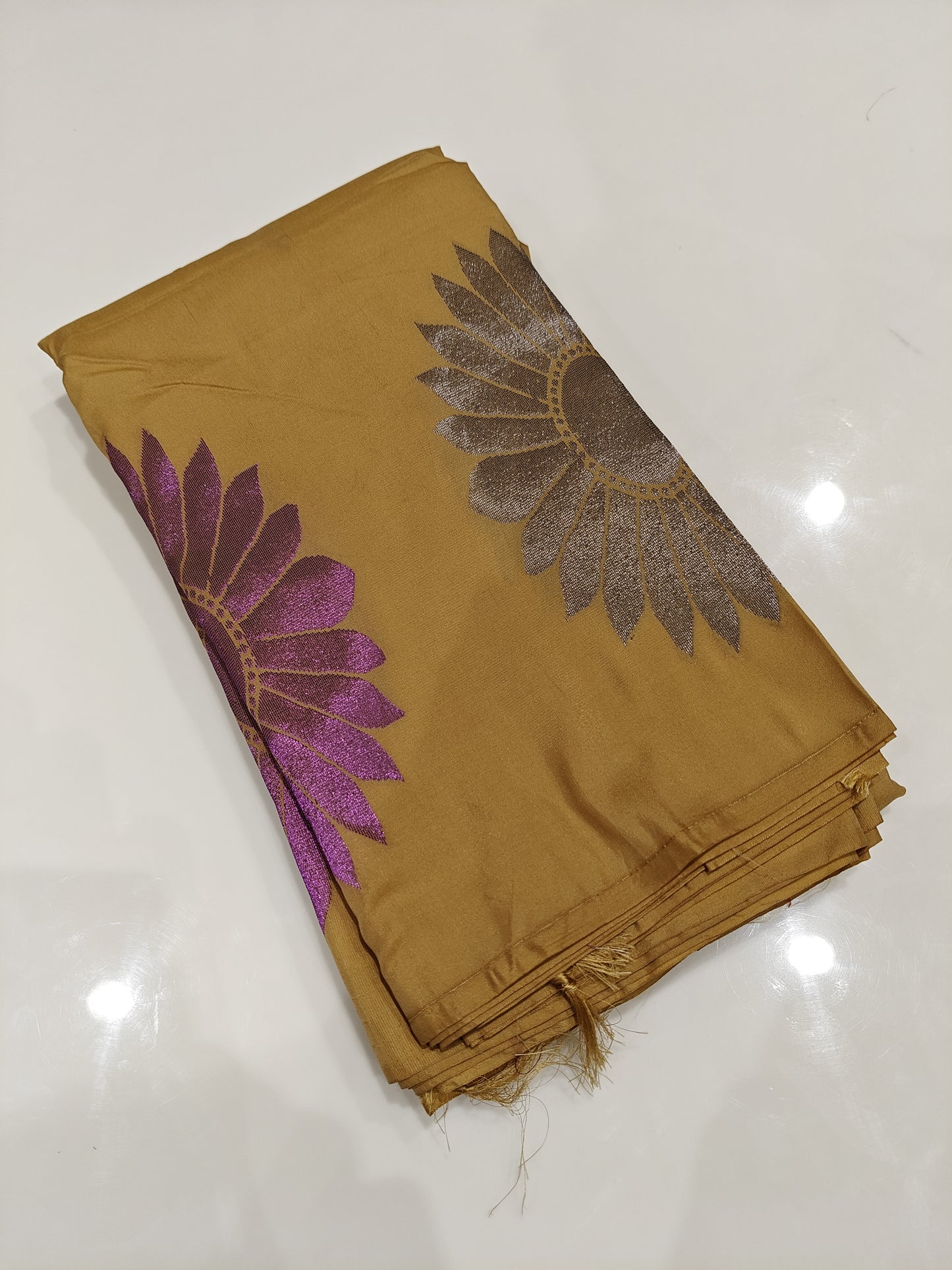 OFFER SALES SAREES - IHA 27253