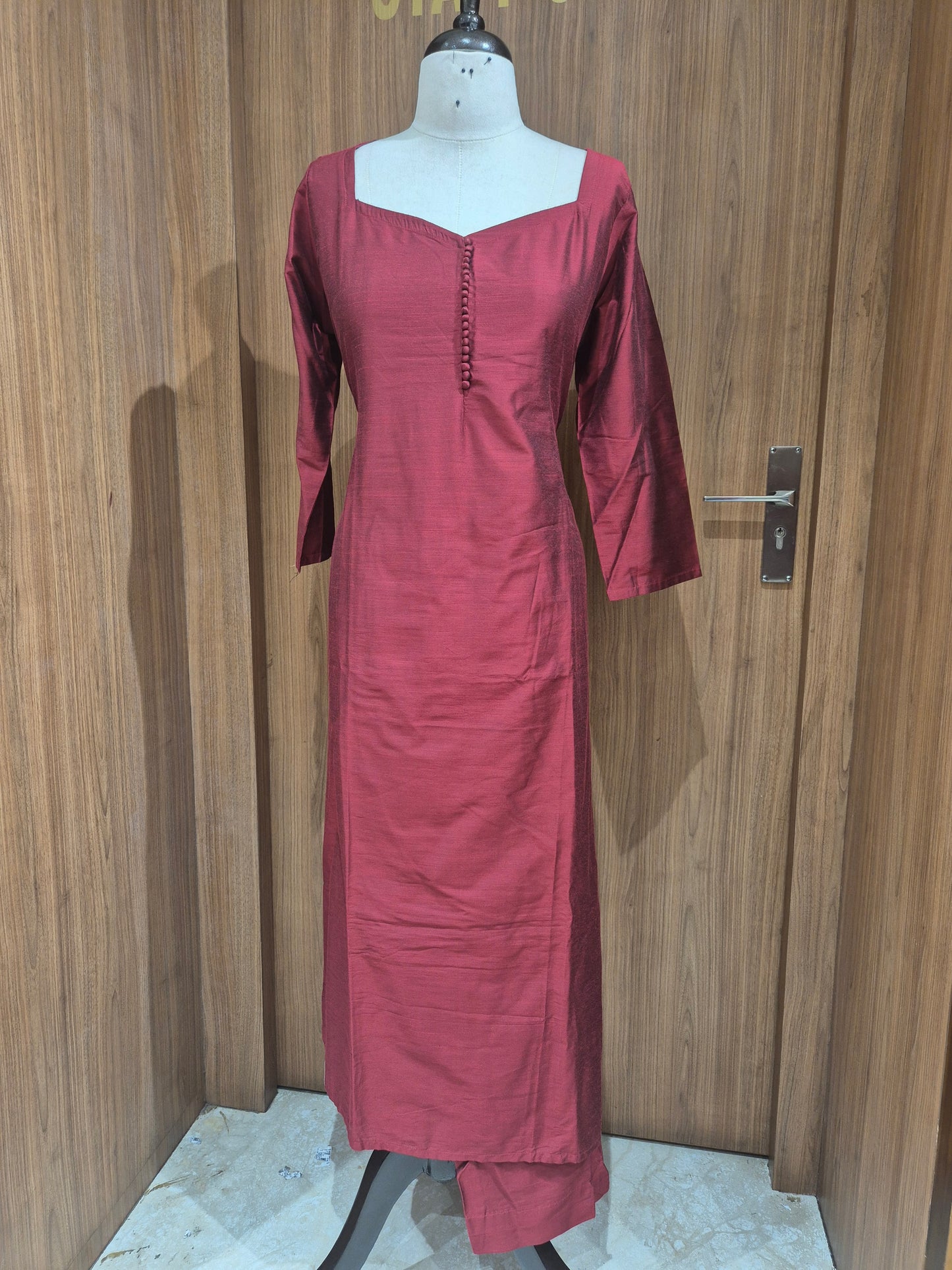 OFFER SALES TOP AND BOTTOM - IHA 26703
