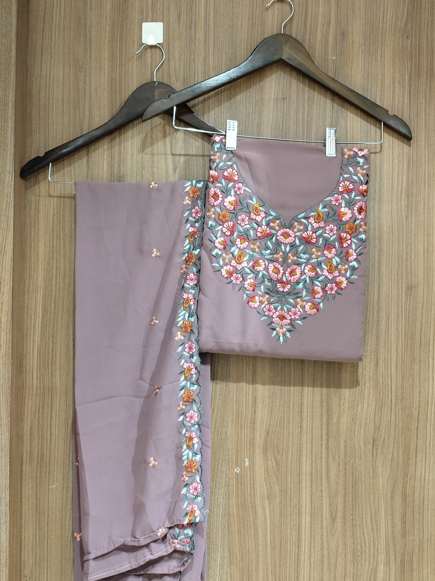 OFFER SALES UNSTITCHED SALWAR - IHA 27520