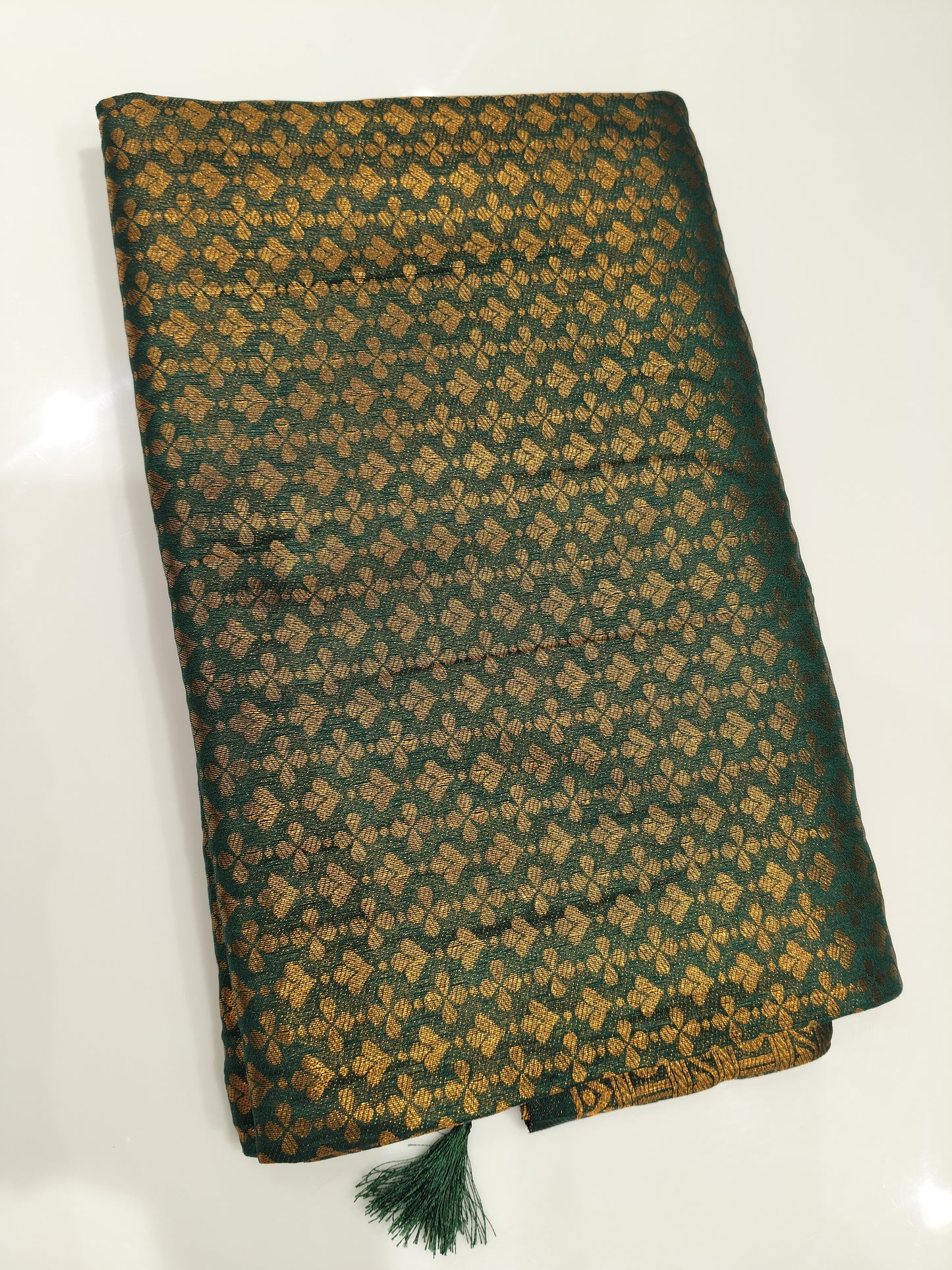 OFFER SALES SAREES - IHA 27316