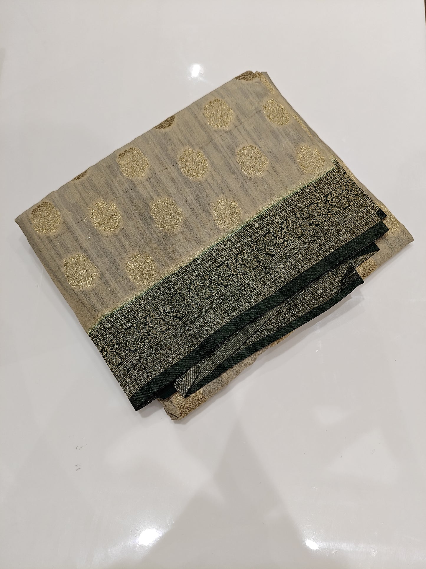 OFFER SALES SAREES - IHA 27224