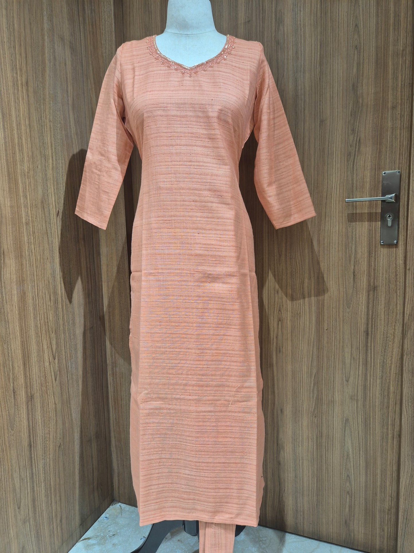 OFFER SALES TOP AND BOTTOM - IHA 26703