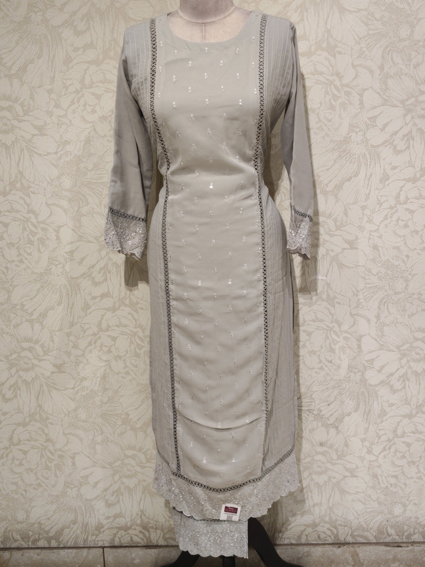 OFFER SALES TOP AND BOTTOM COLLECTIONS - IHA 27223