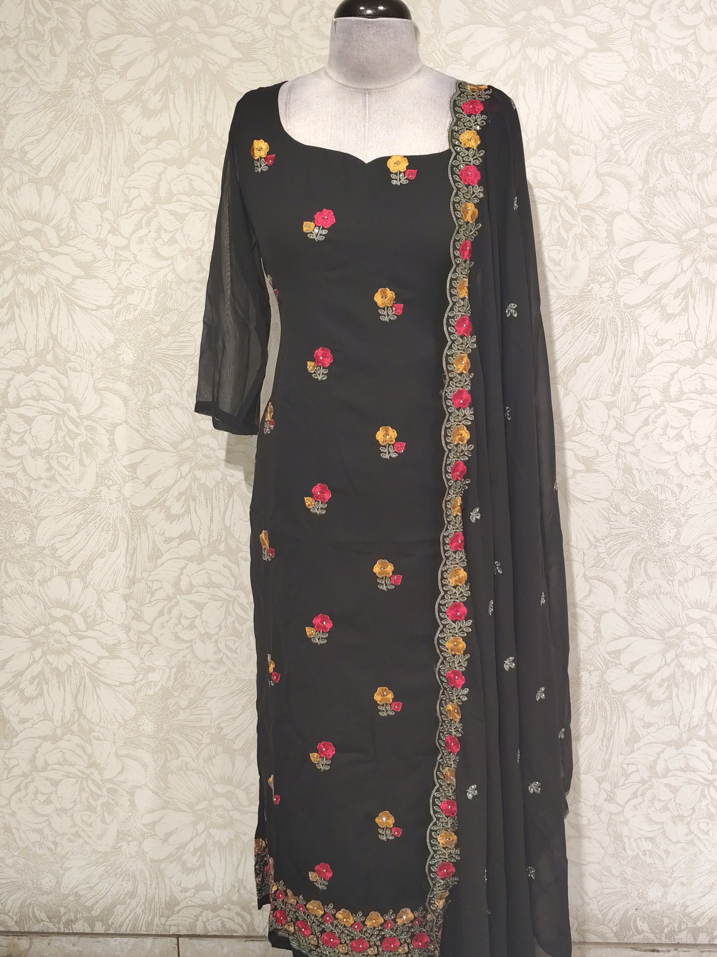 OFFER SALES TOP AND BOTTOM - IHA 27533