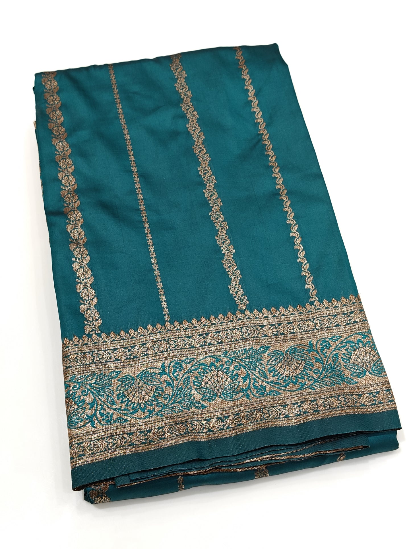 OFFER SALES SAREES - IHA 27529