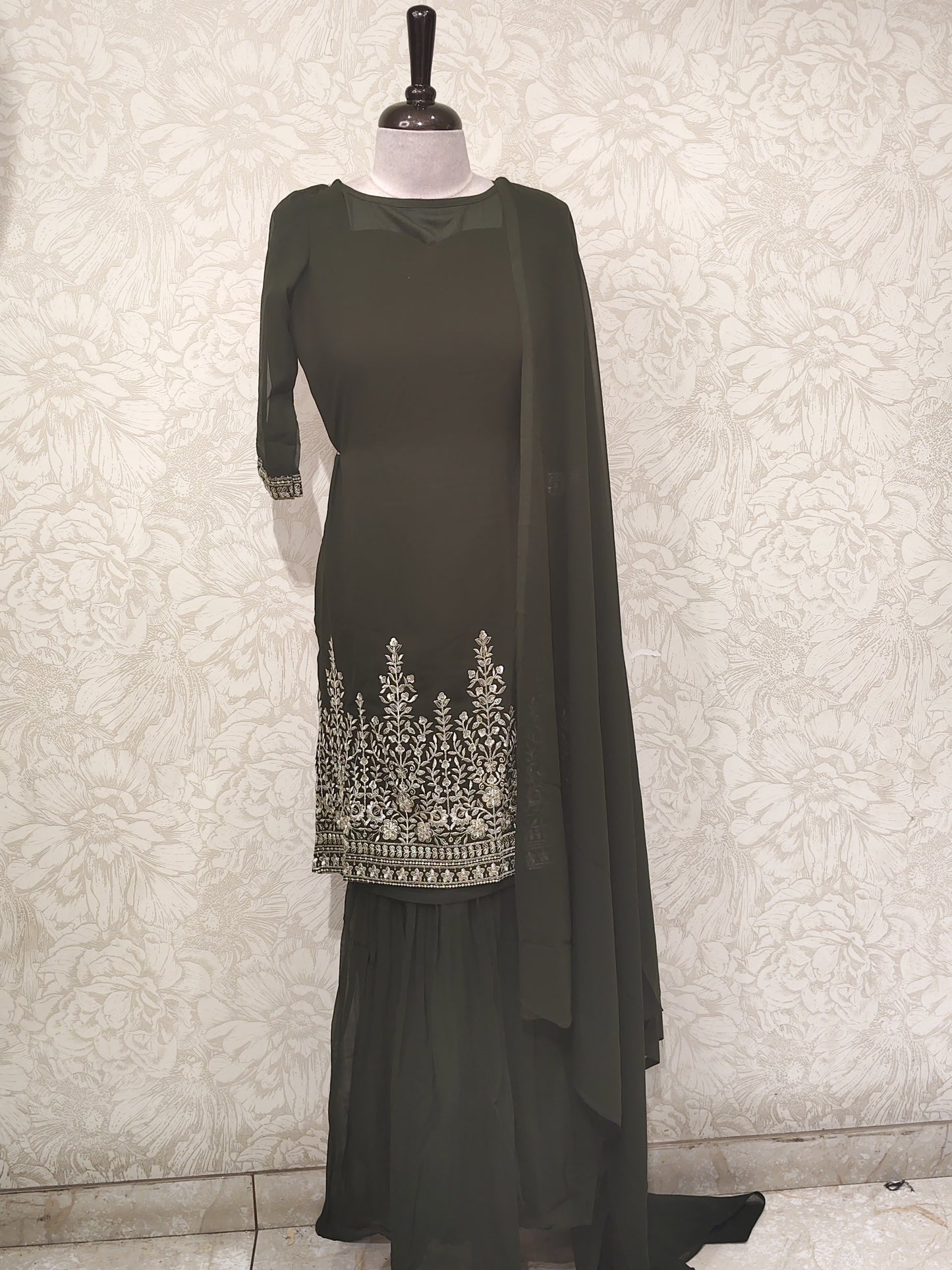 OFFER SALES TOP AND BOTTOM COLLECTIONS - IHA 27407