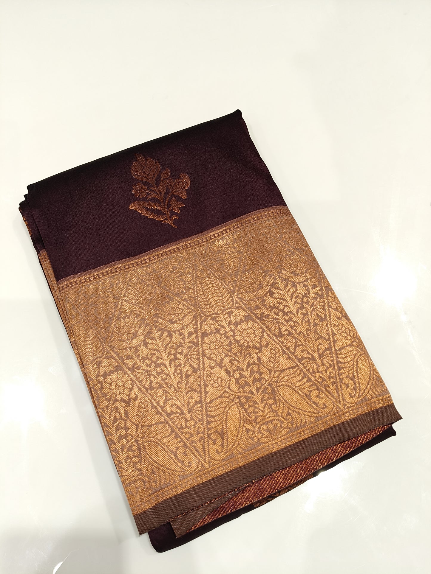 OFFER SALES SAREES - IHA 27253