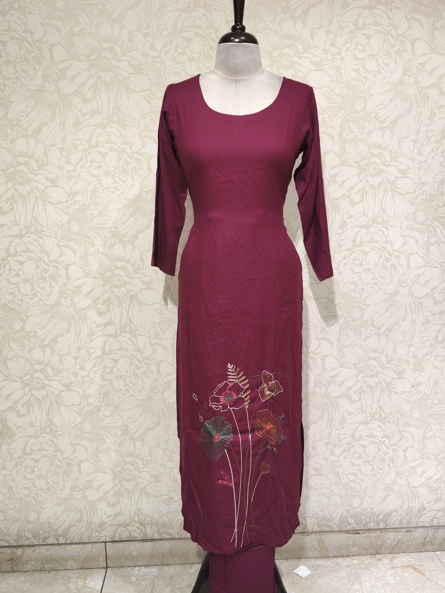 OFFER SALES TOP AND BOTTOM COLLECTIONS - IHA 27223