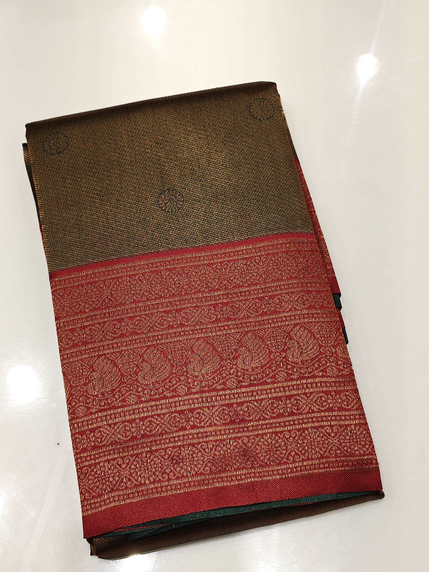 OFFER SALES SAREES - IHA 27529
