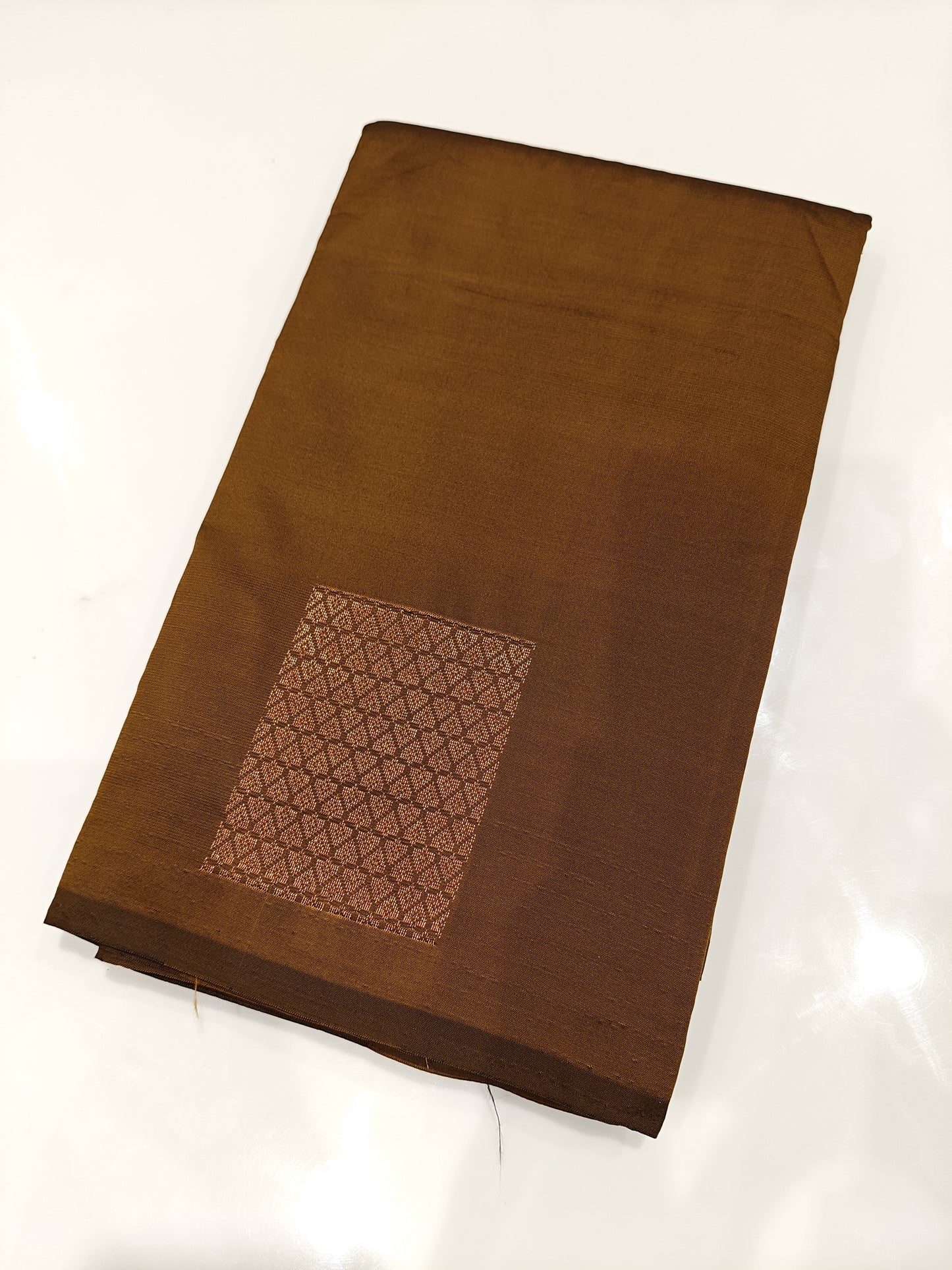 OFFER SALES SAREES - IHA 27253