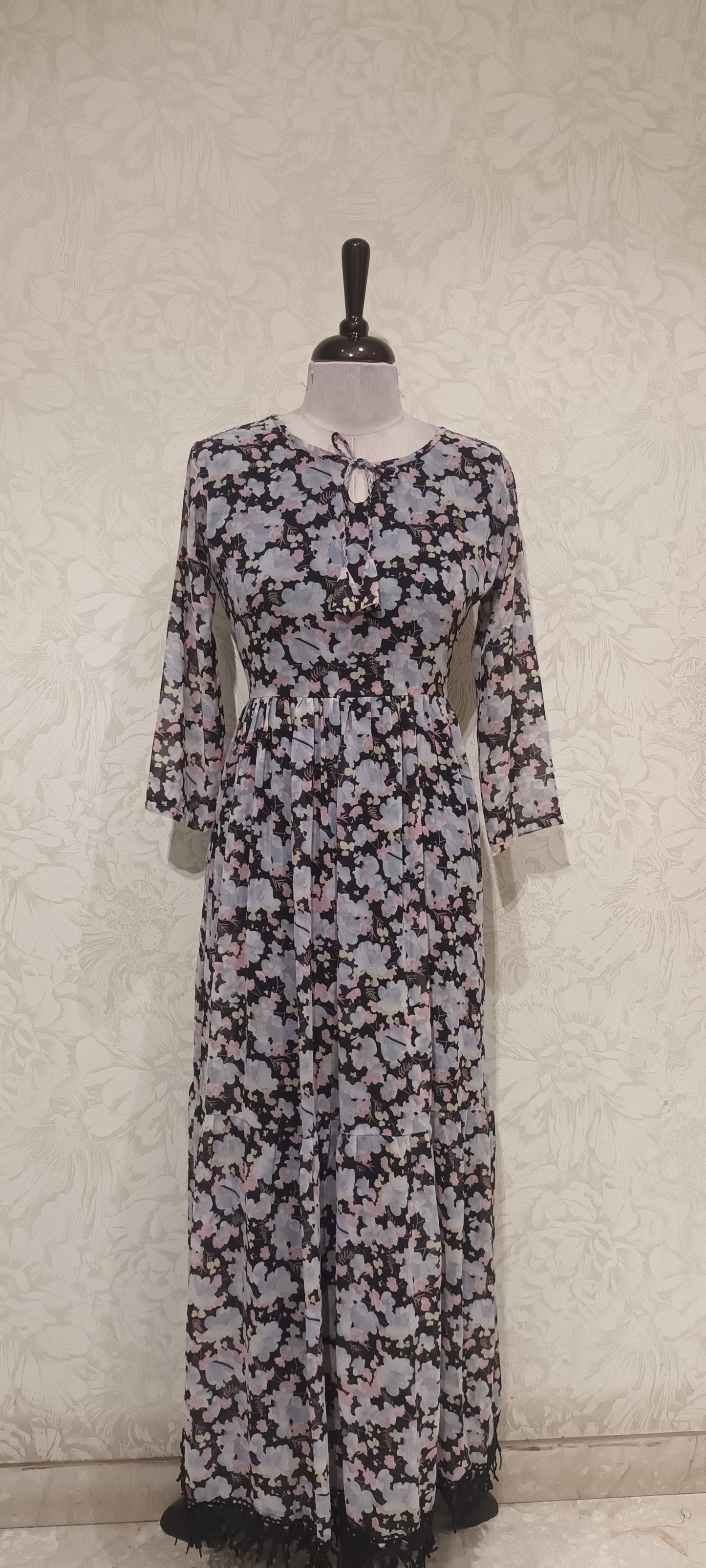 OFFER SALES TOPS COLLECTIONS - IHA 27085