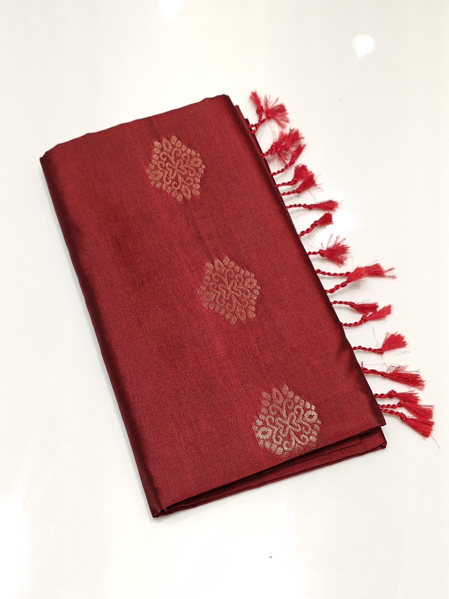 OFFER SALES SAREES - IHA 27529