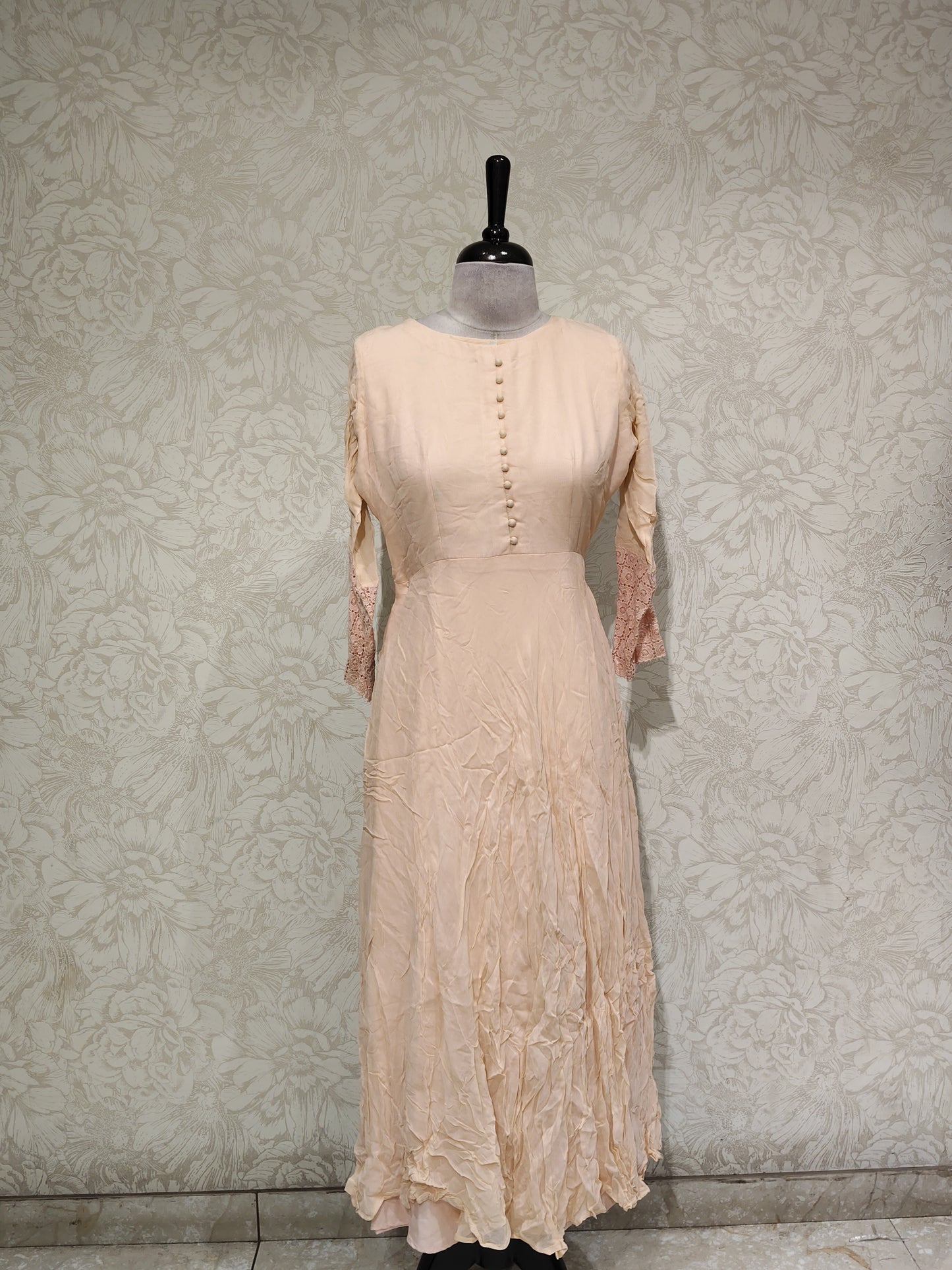 OFFER SALES TOPS COLLECTIONS - IHA 27103