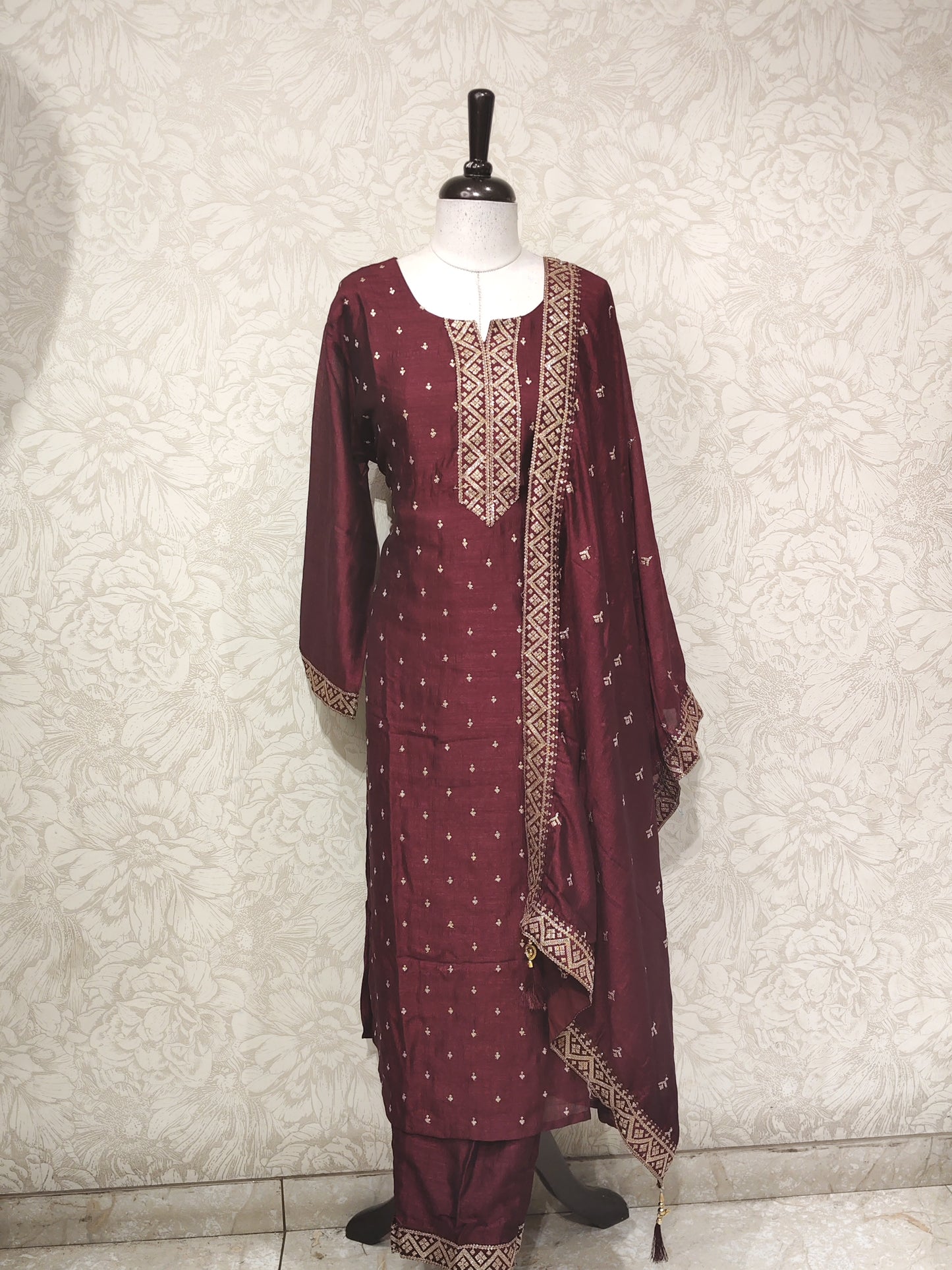 OFFER SALES TOP AND BOTTOM COLLECTIONS - IHA 27407
