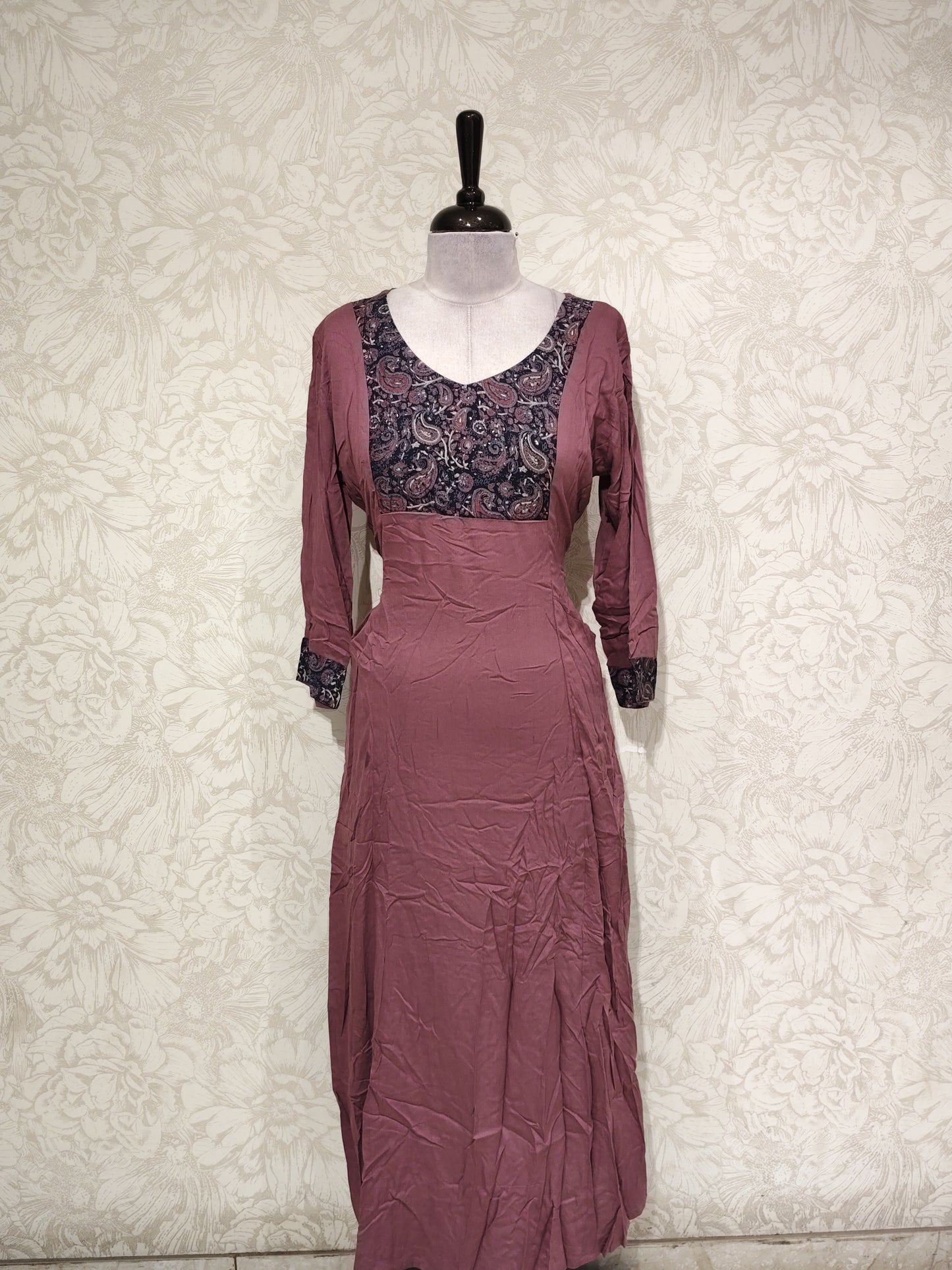 OFFER SALES TOPS COLLECTIONS - IHA 27103