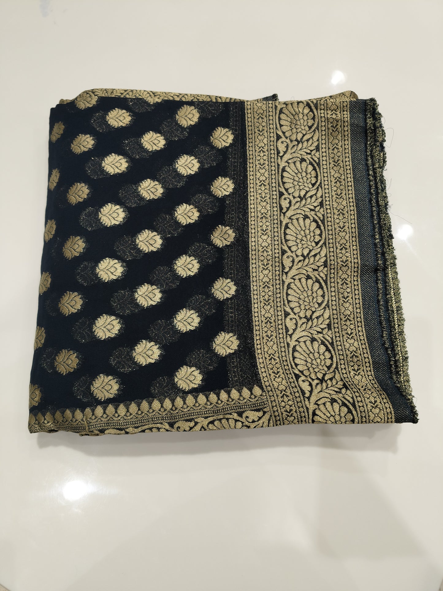 OFFER SALES SAREES - IHA 27342