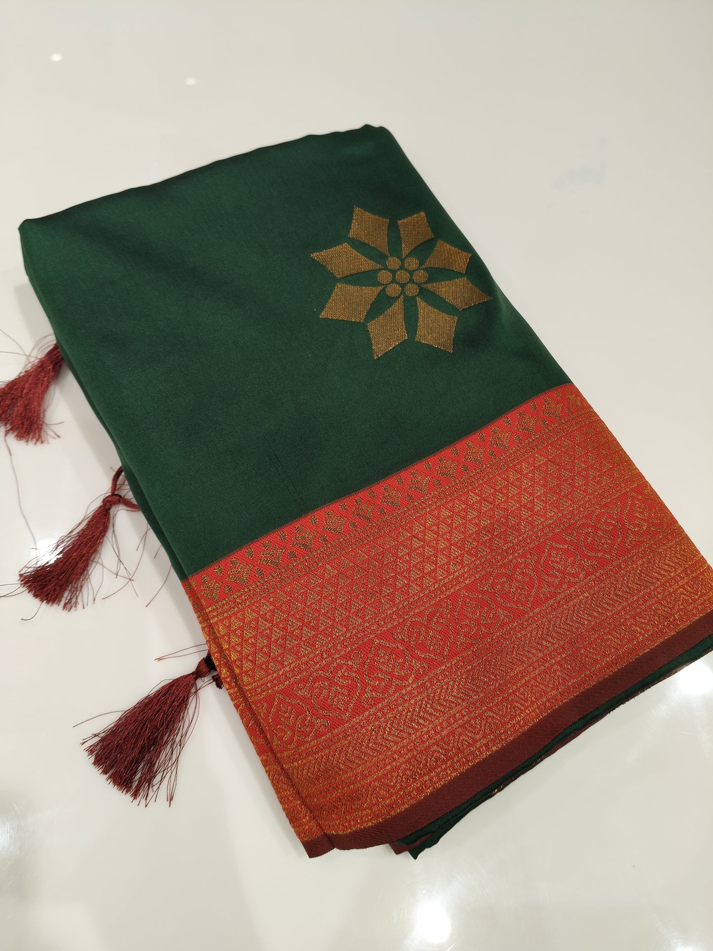 OFFER SALES SAREES - IHA 27410