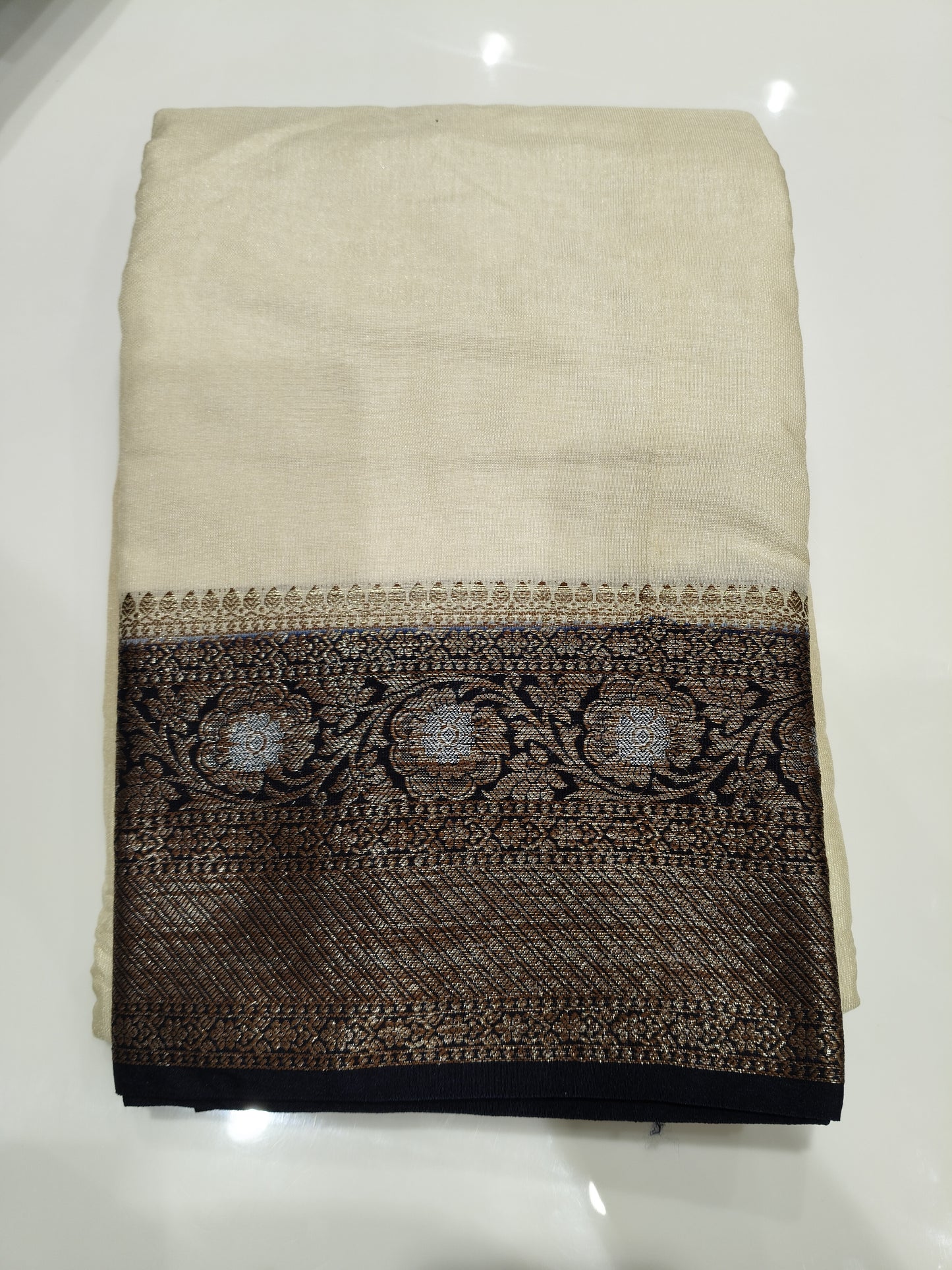 OFFER SALES SAREES - IHA 27342