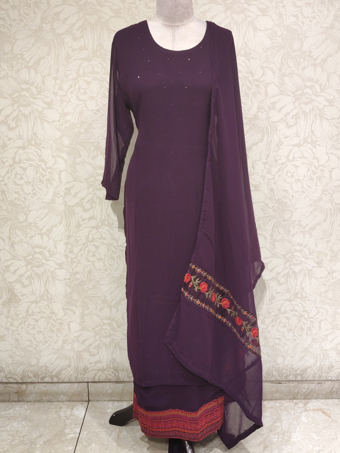 OFFER SALES TOP AND BOTTOM COLLECTIONS - IHA 27223