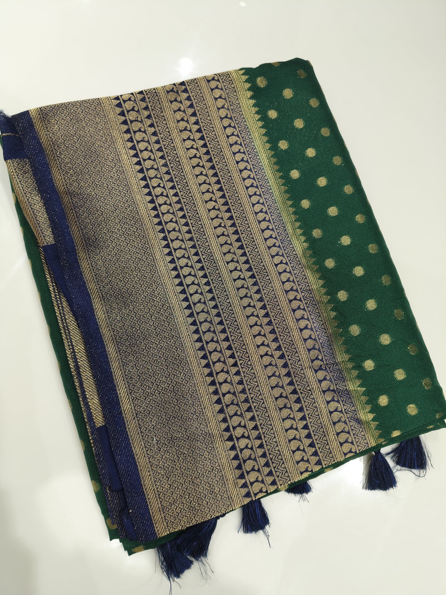 OFFER SALES SAREES - IHA 27316