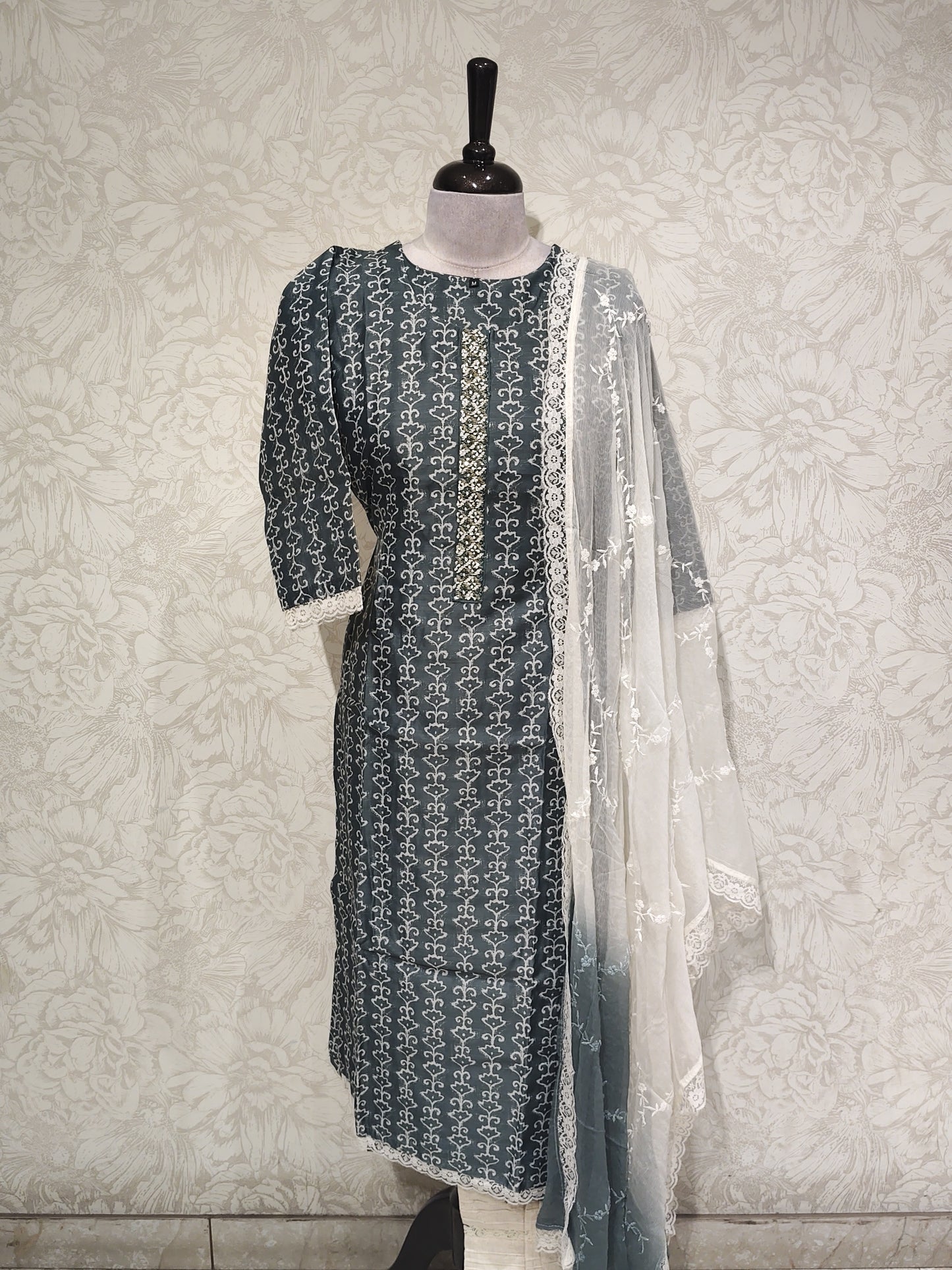 OFFER SALES TOP AND BOTTOM - IHA 27533