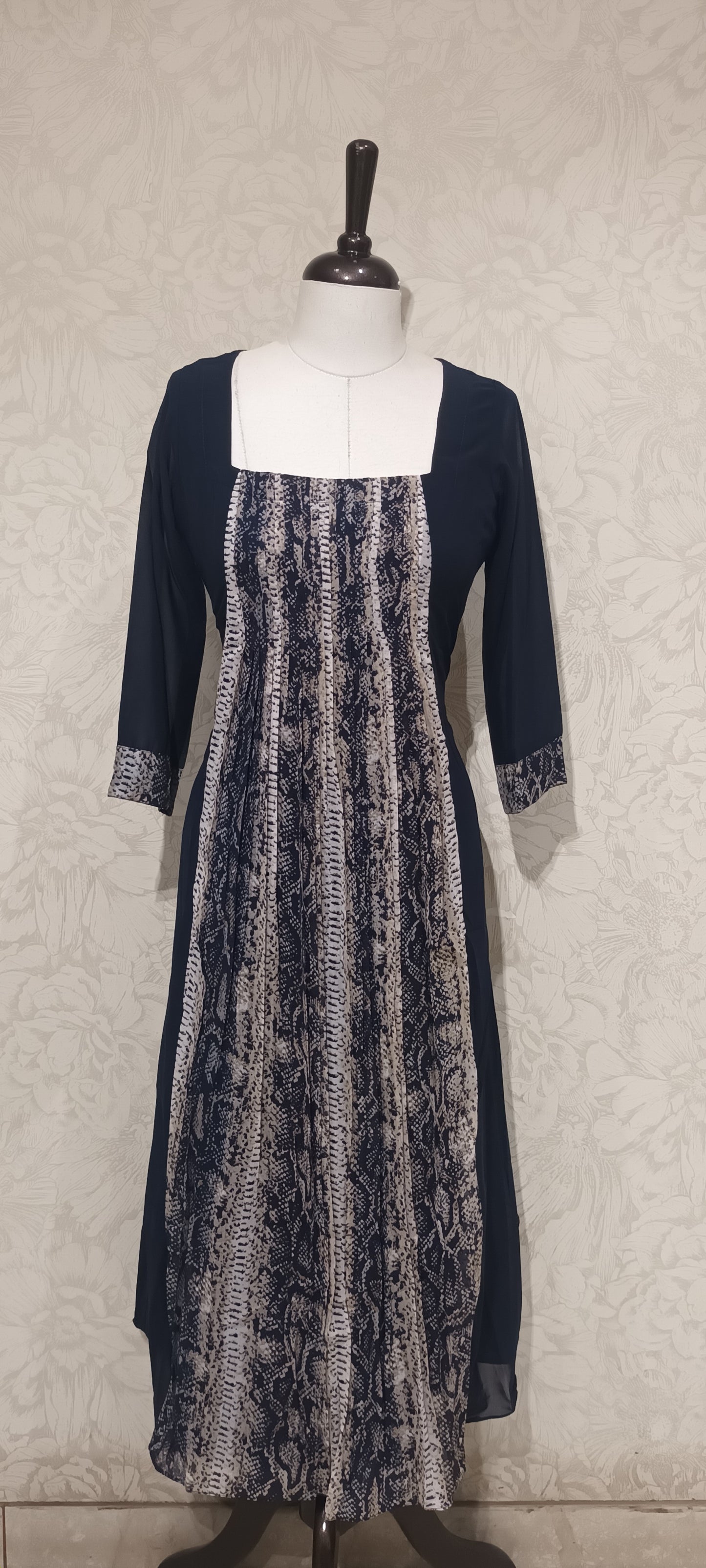 OFFER SALES TOPS COLLECTIONS - IHA 27085