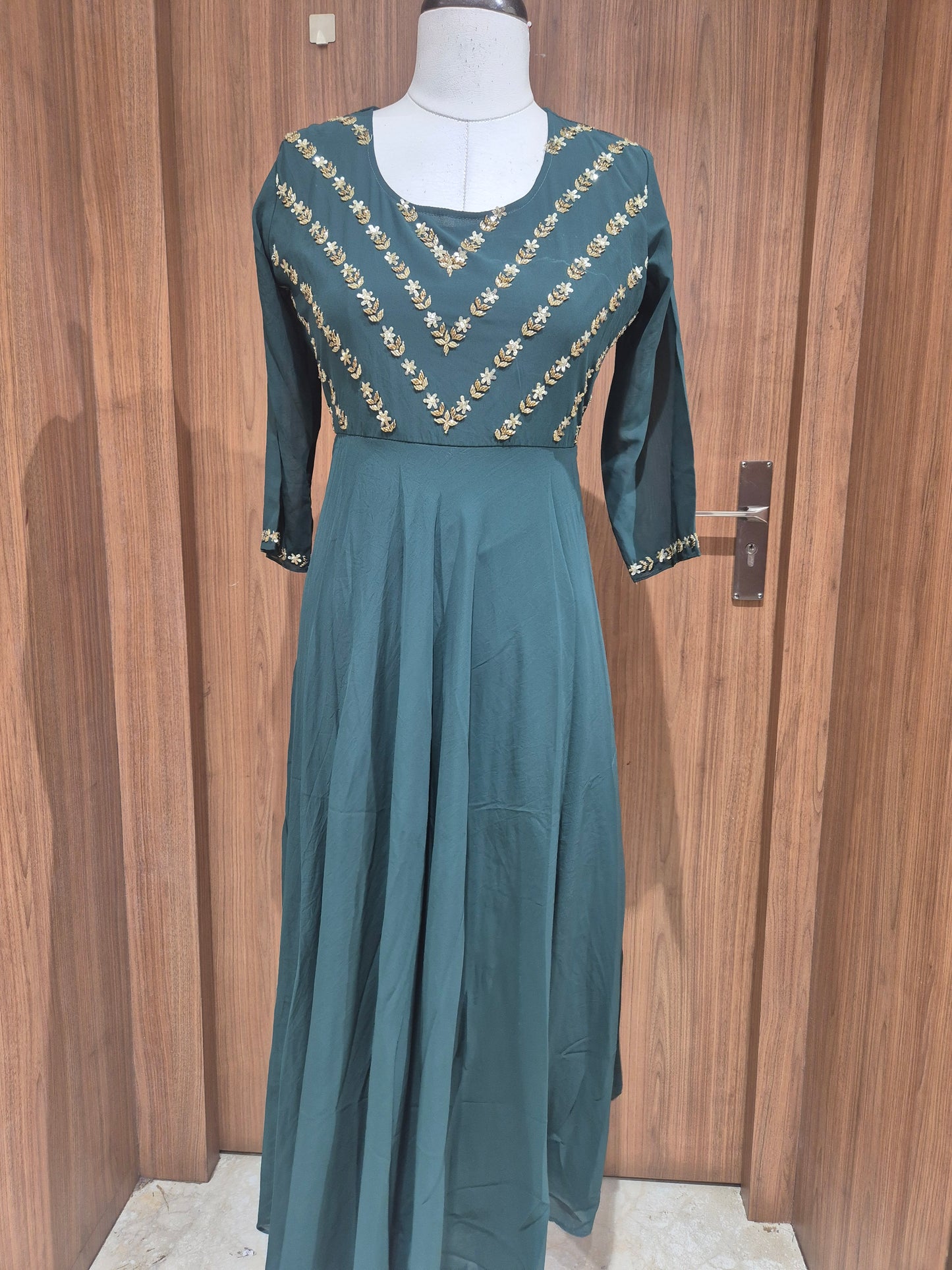 OFFER SALES TOPS COLLECTIONS - IHA 26778