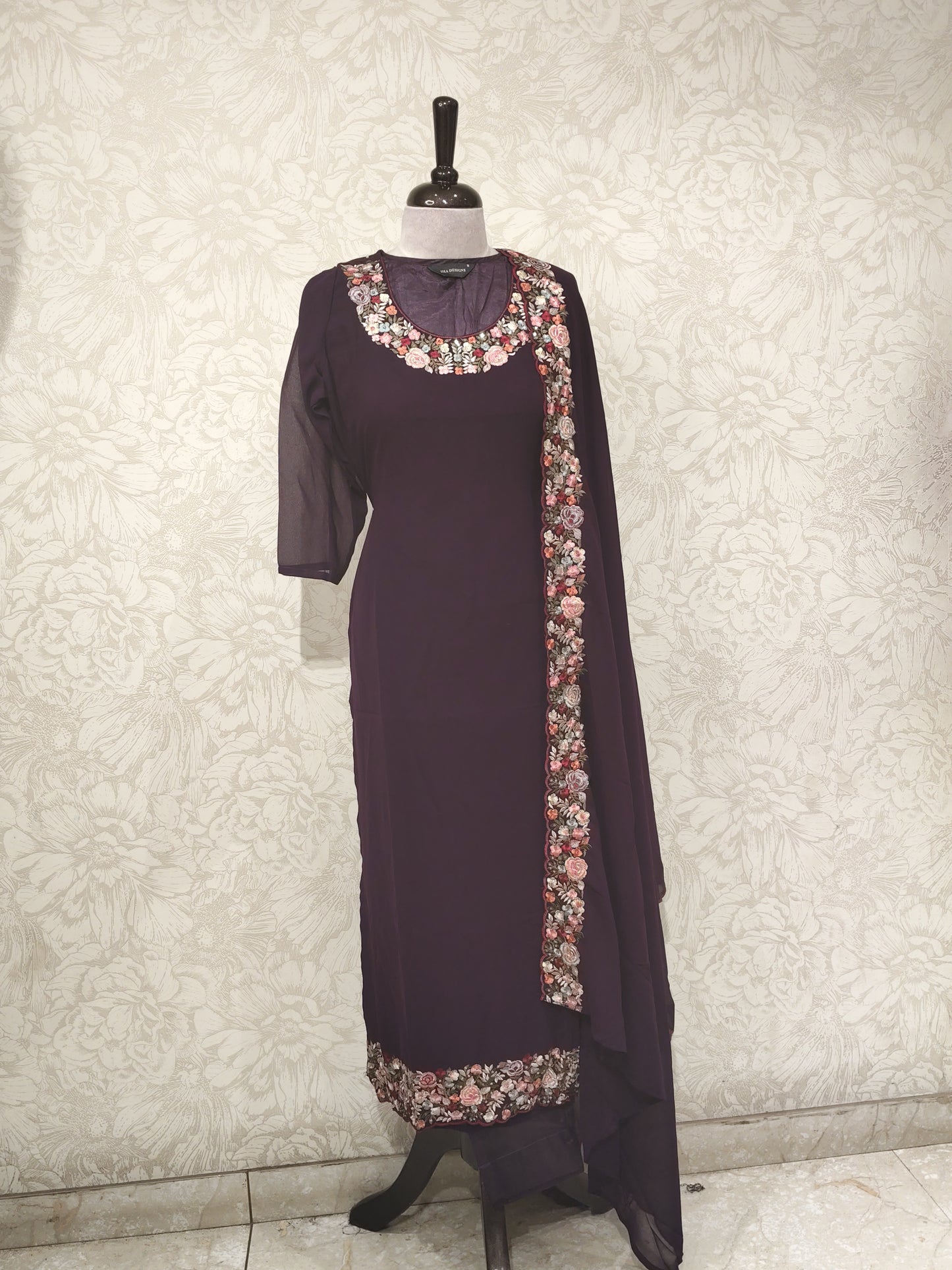 OFFER SALES TOP AND BOTTOM COLLECTIONS - IHA 27407