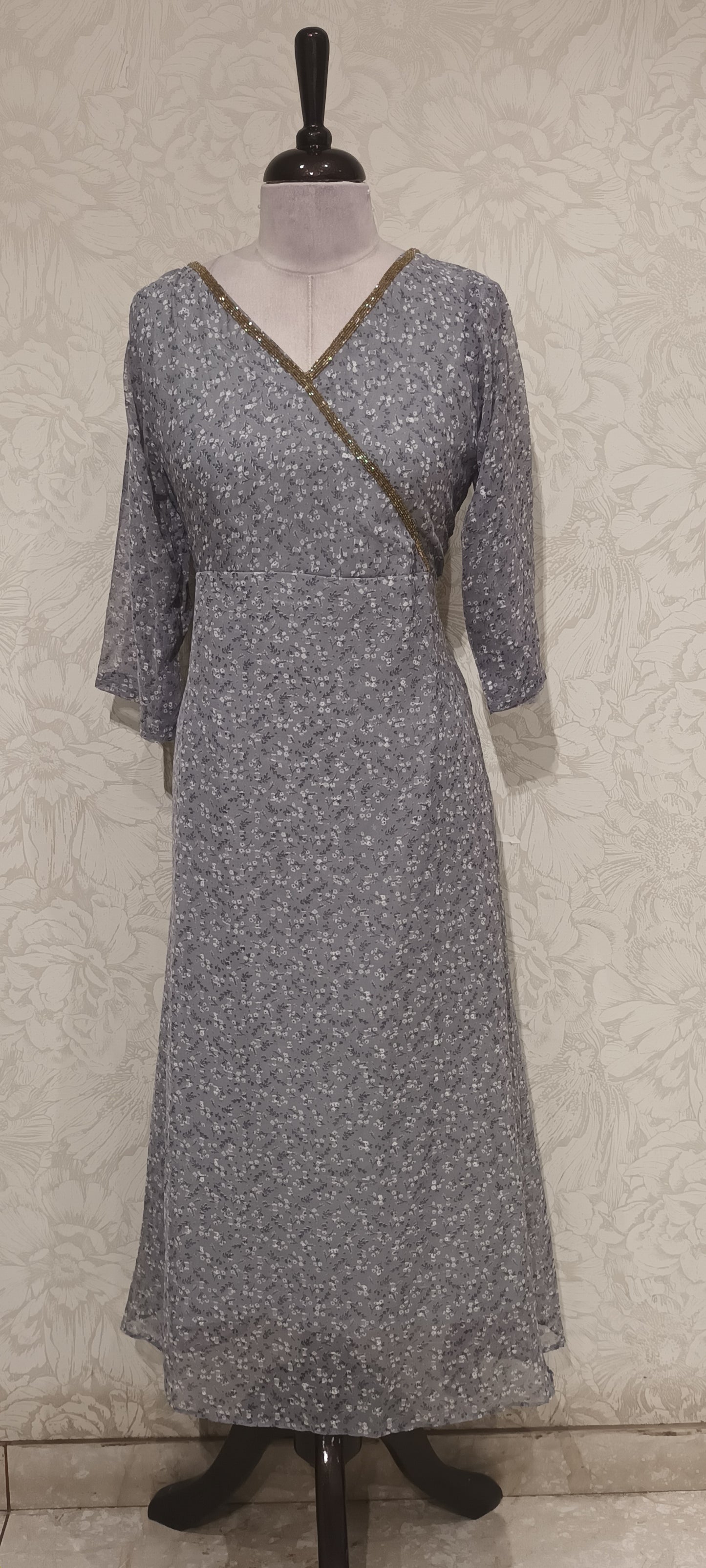 OFFER SALES TOPS COLLECTIONS - IHA 27085