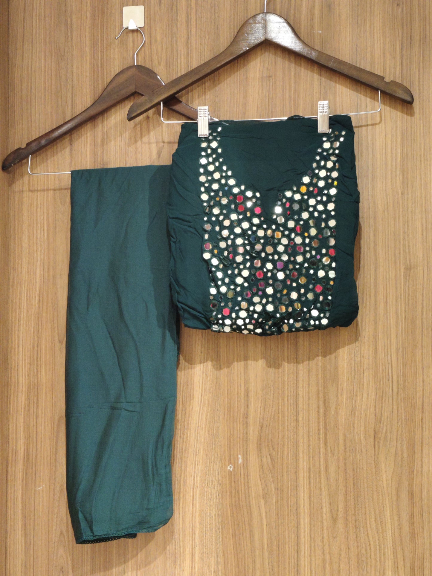 OFFER SALES UNSTITCHED SALWAR SUITS - IHA 27443