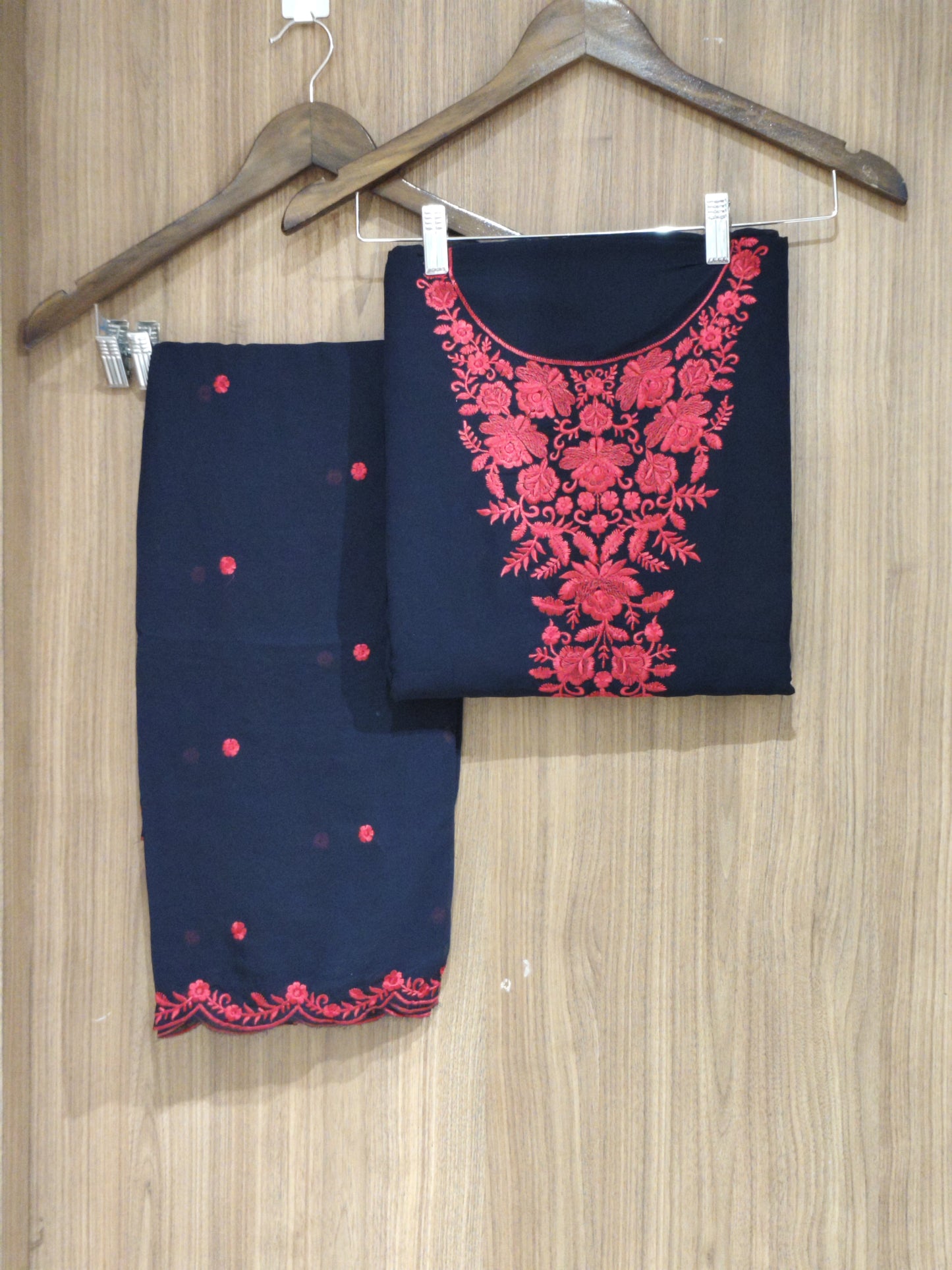 OFFER SALES UNSTITCHED SALWAR SUITS - IHA 27344