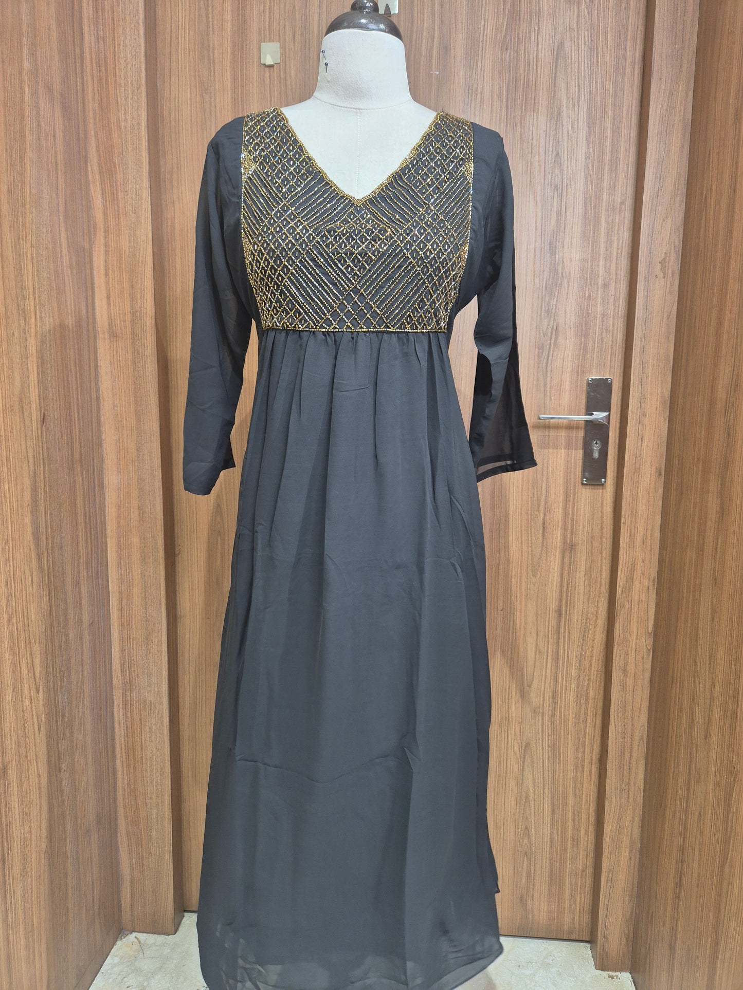 OFFER SALES TOPS COLLECTIONS - IHA 26778