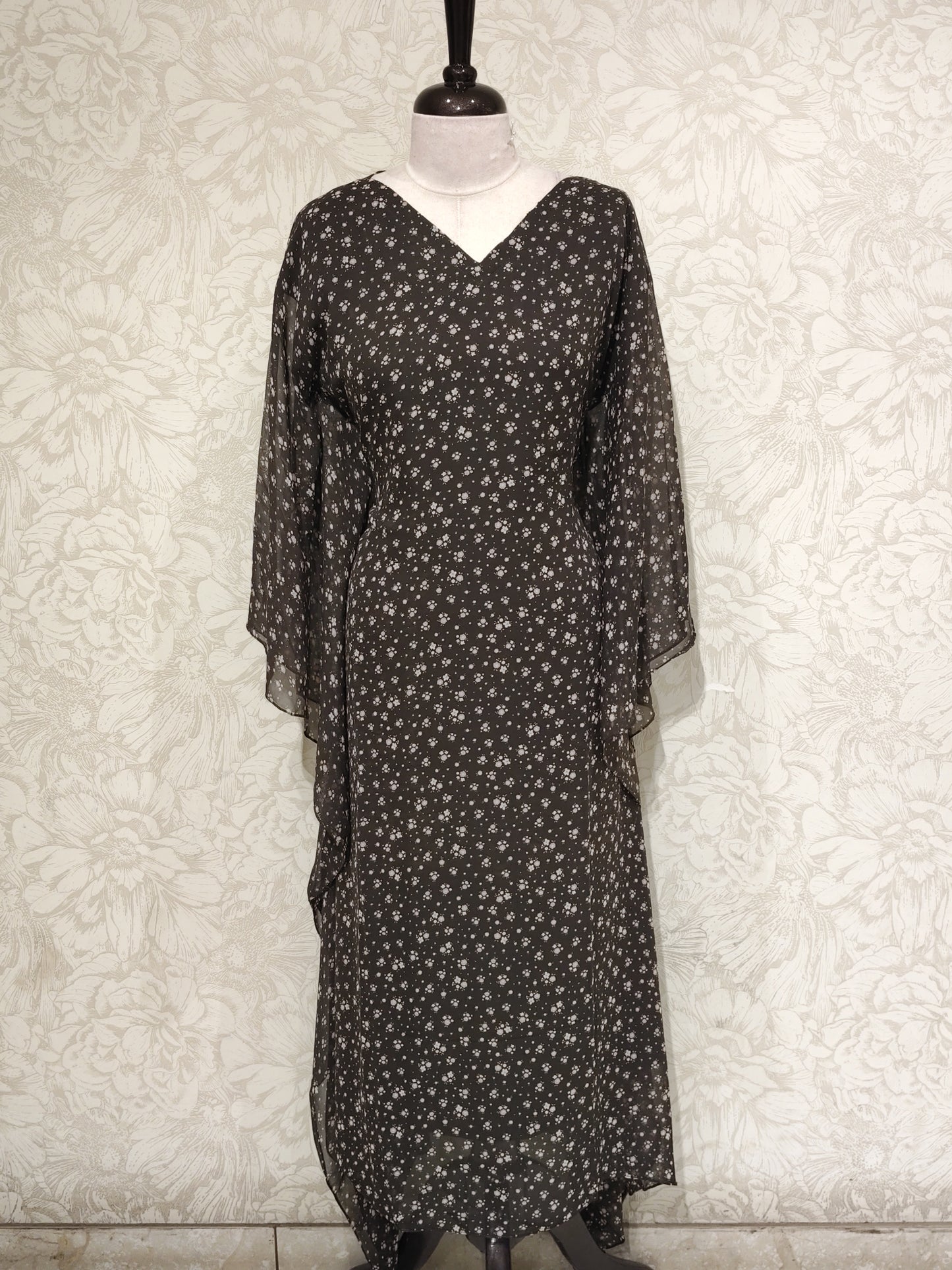OFFER SALES TOPS COLLECTIONS - IHA 27103