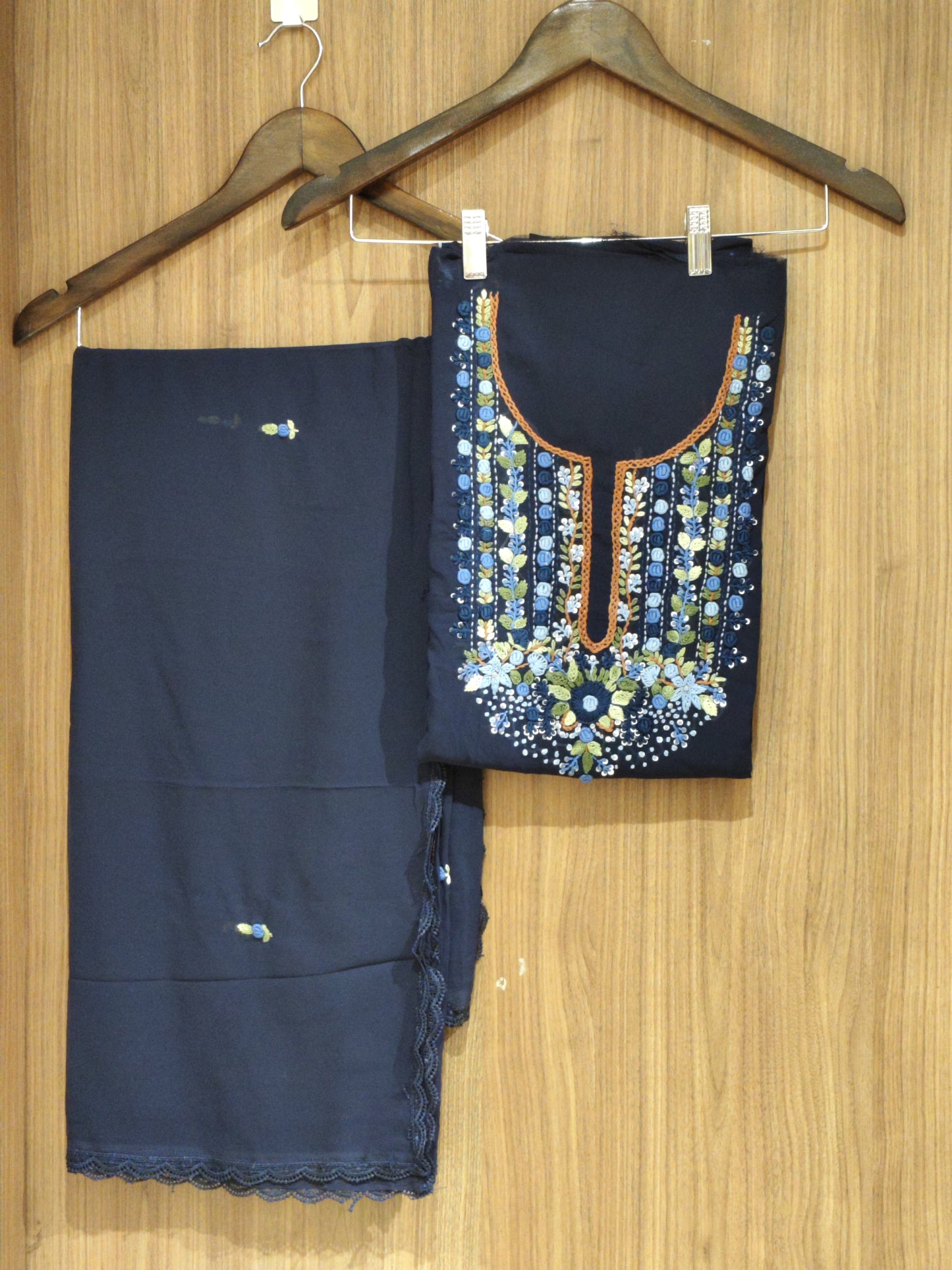 OFFER SALES UNSTITCHED SALWAR SUITS - IHA 27344