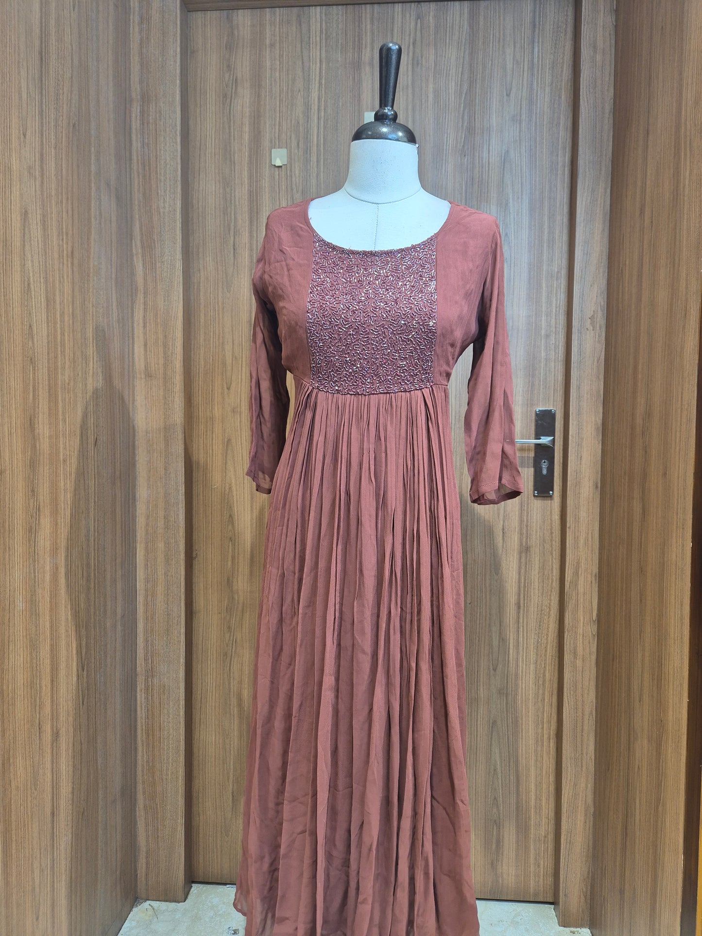 OFFER SALES TOPS COLLECTIONS - IHA 26778
