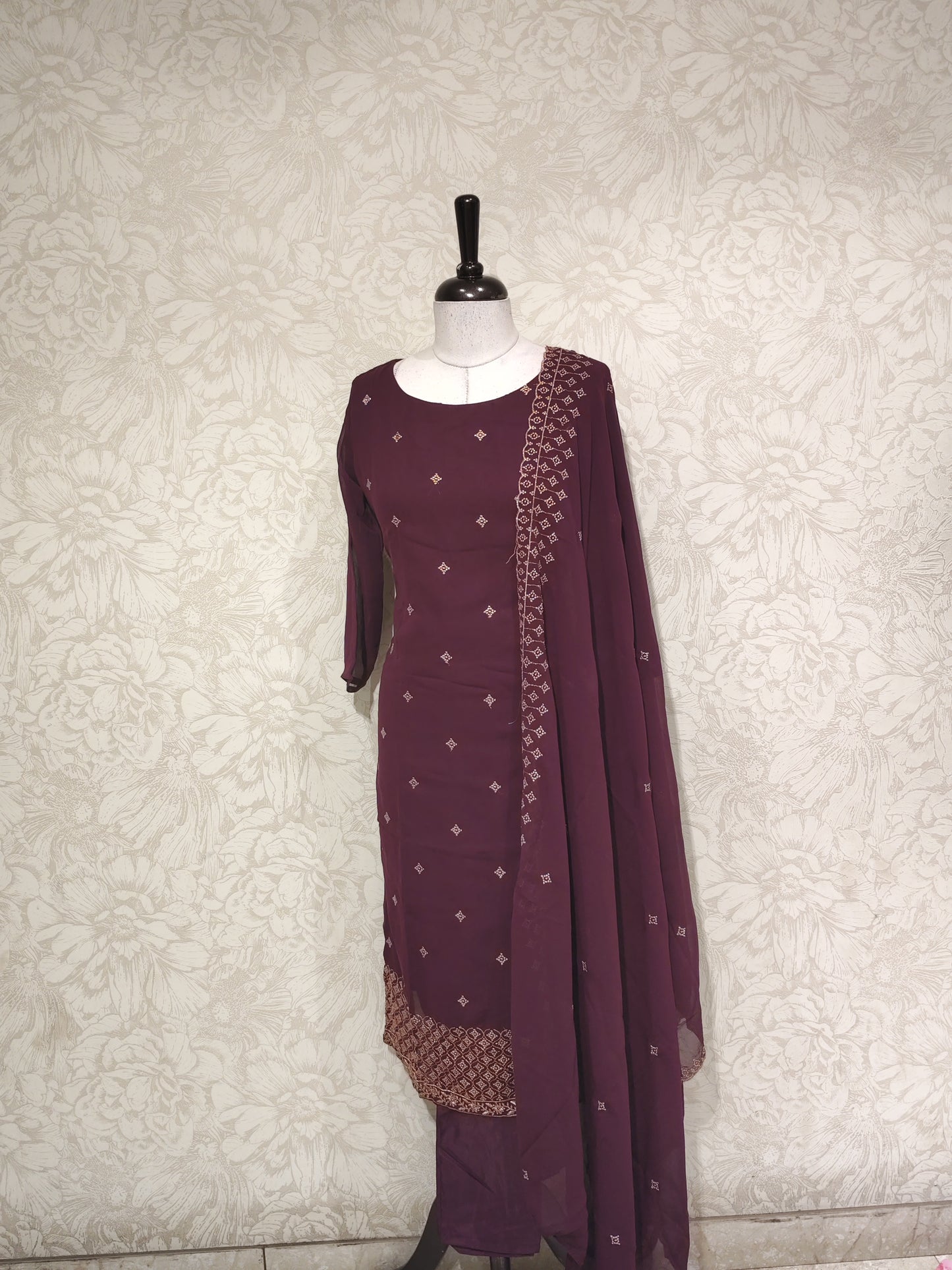 OFFER SALES TOP AND BOTTOM - IHA 27524