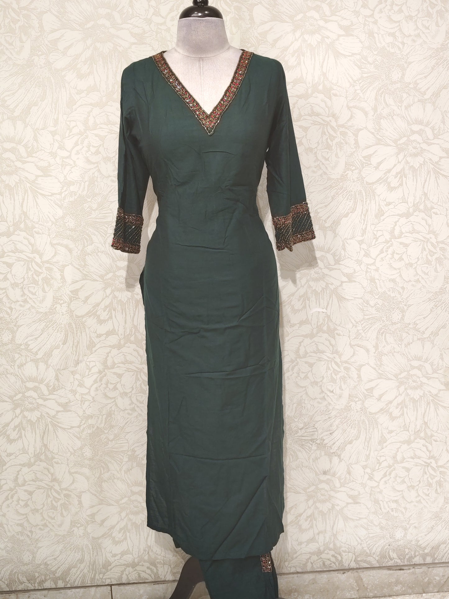 OFFER SALES TOP AND BOTTOM COLLECTIONS - IHA 27407