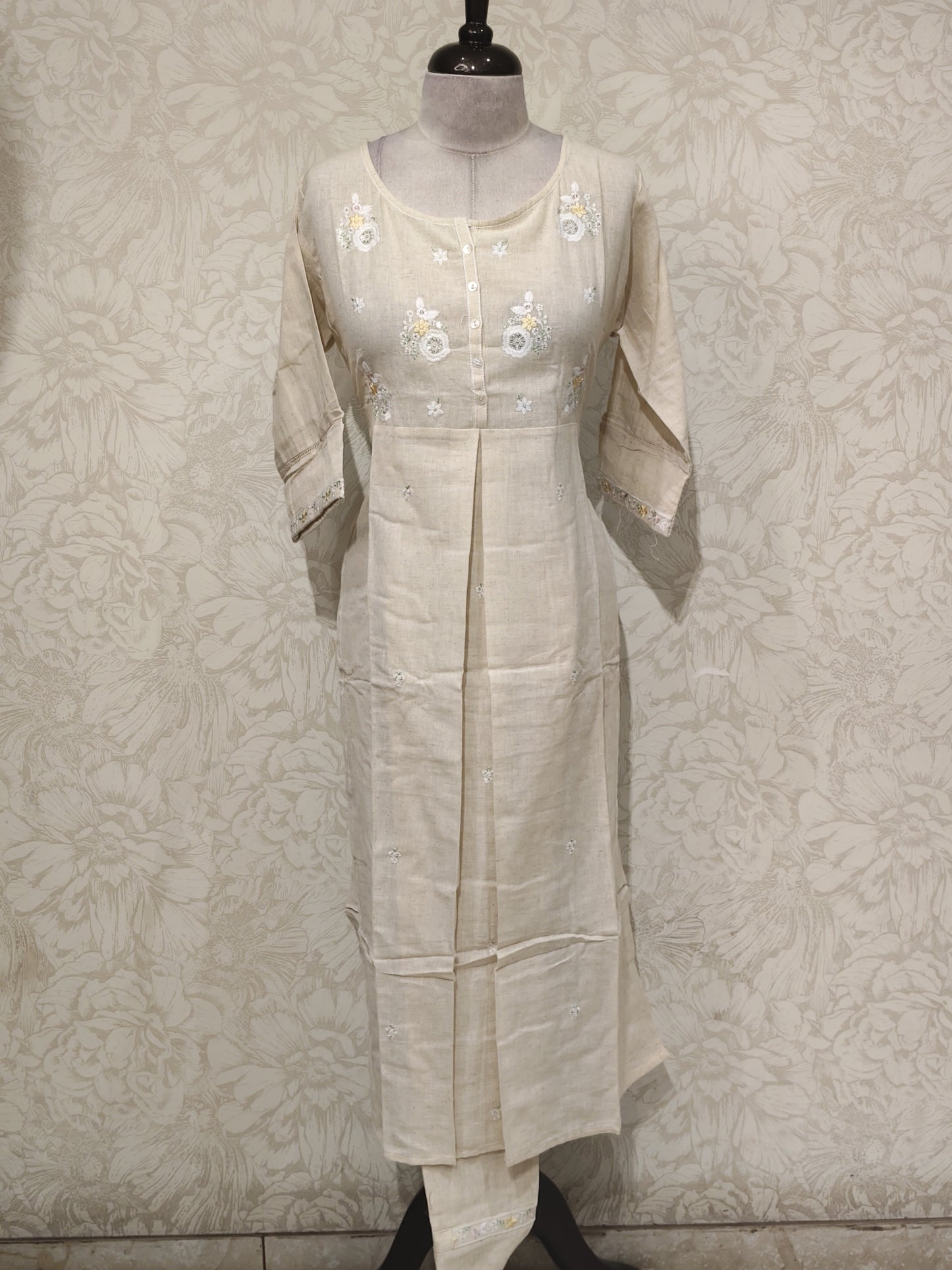 OFFER SALES TOP AND BOTTOM COLLECTIONS - IHA 27407