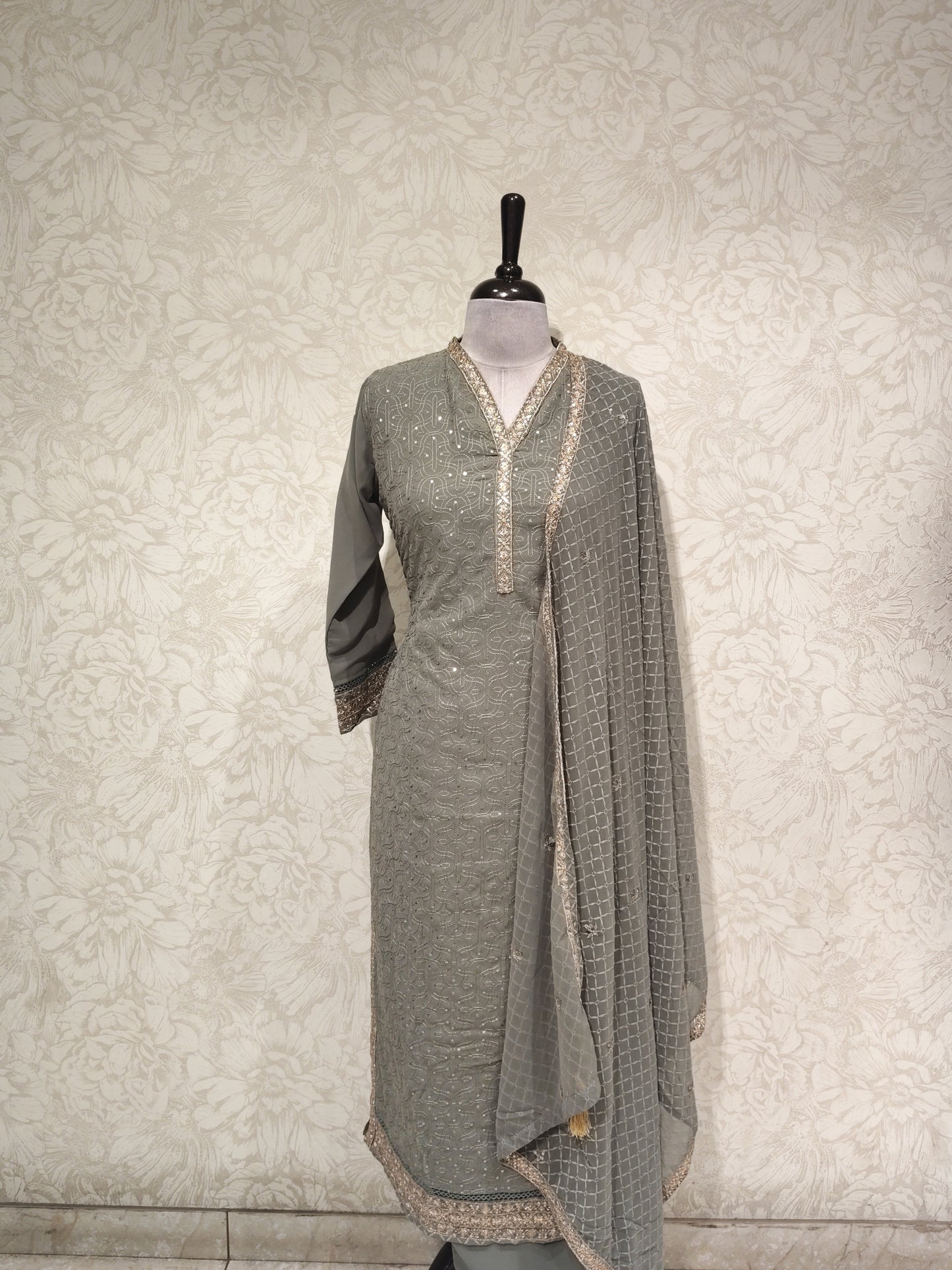 OFFER SALES TOP AND BOTTOM - IHA 27533