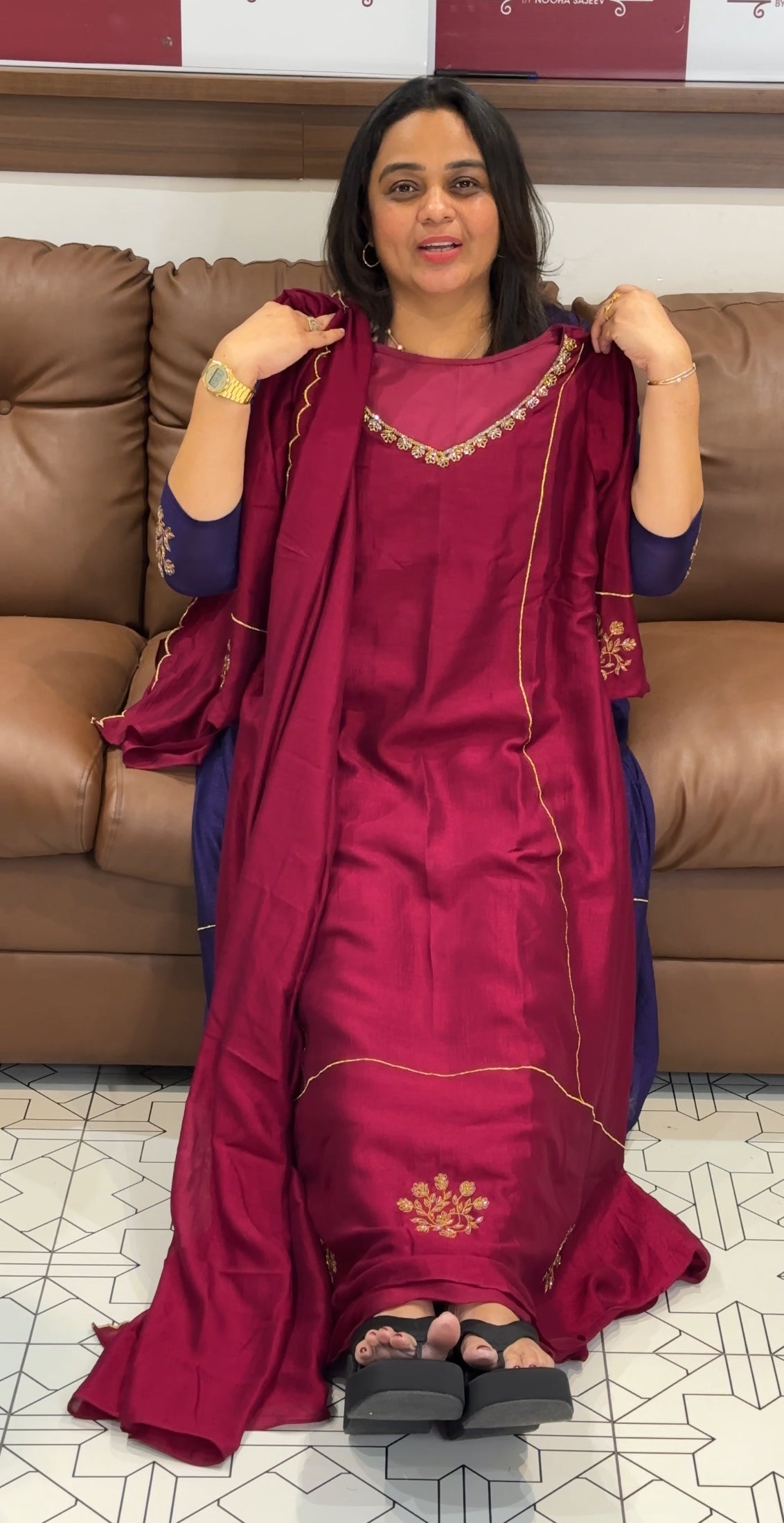 IHA'S IN-HOUSE HAND WORKED TOPS - IHA 27790