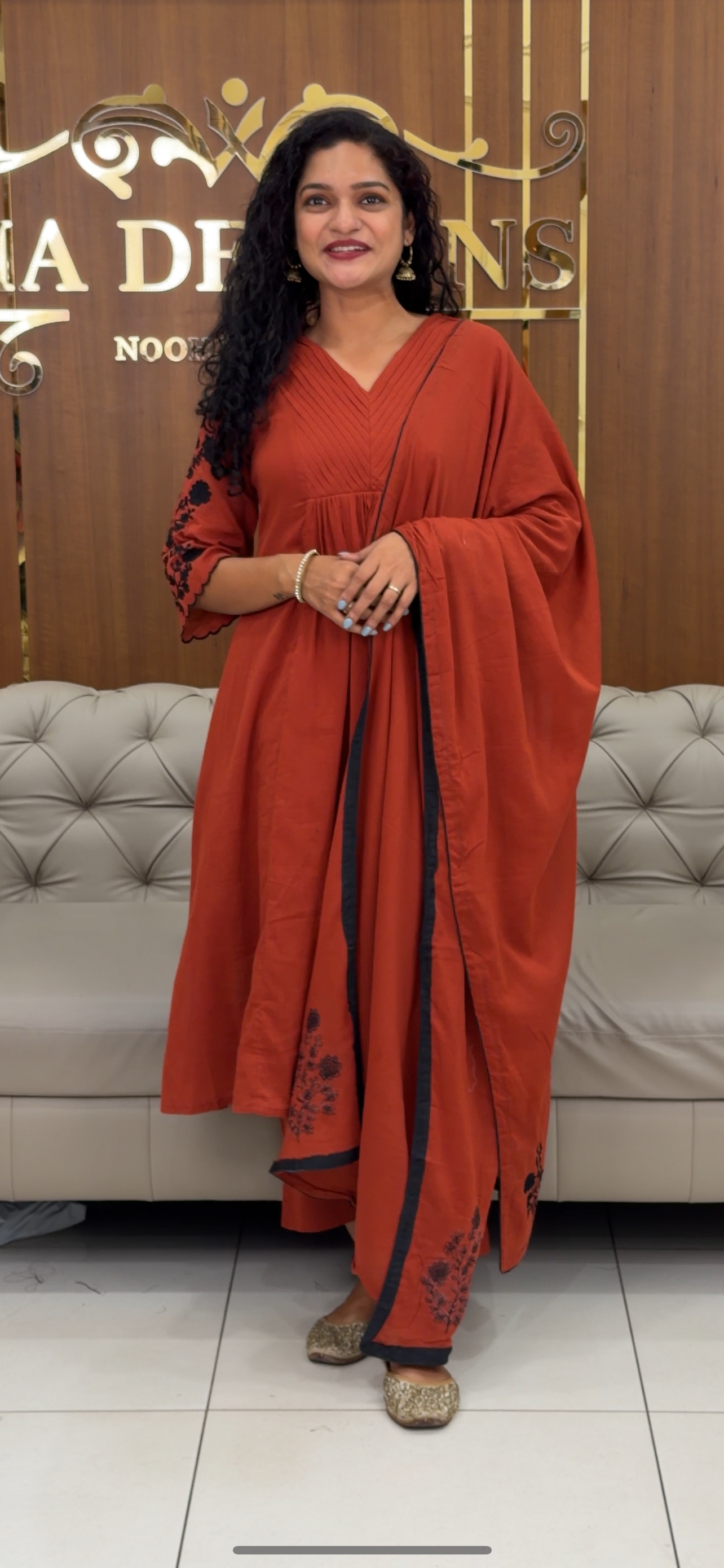 CRUSHED COTTON TOP, BOTTOM AND DUPATTA - IHA 29428