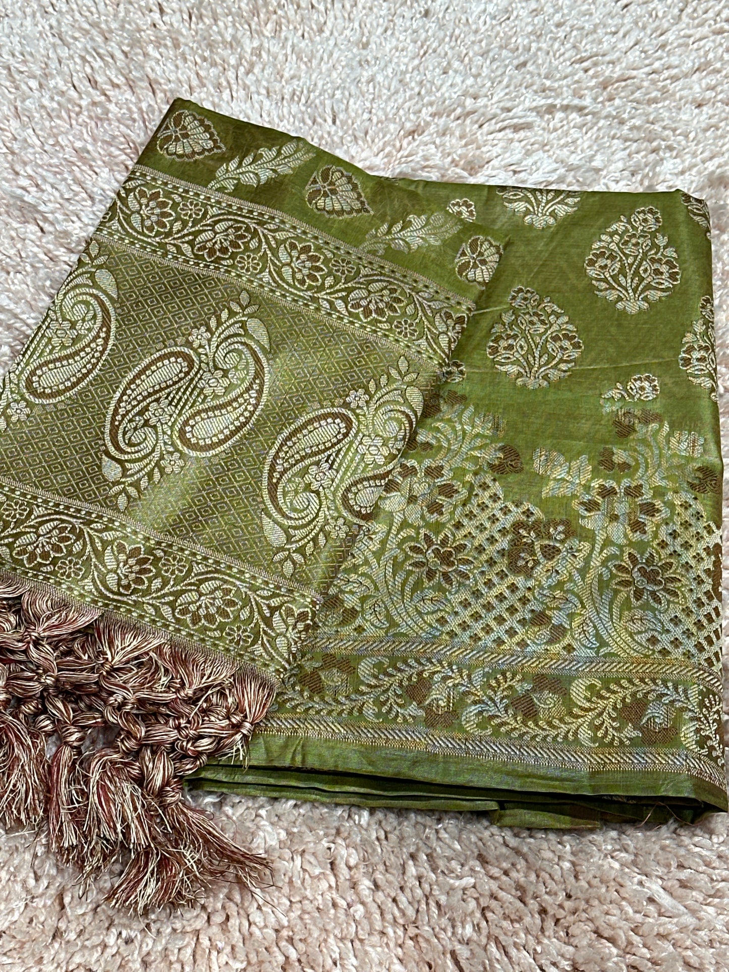 OFFER SALES UNSTITCHED SALWAR SUITS -  IHA 35202
