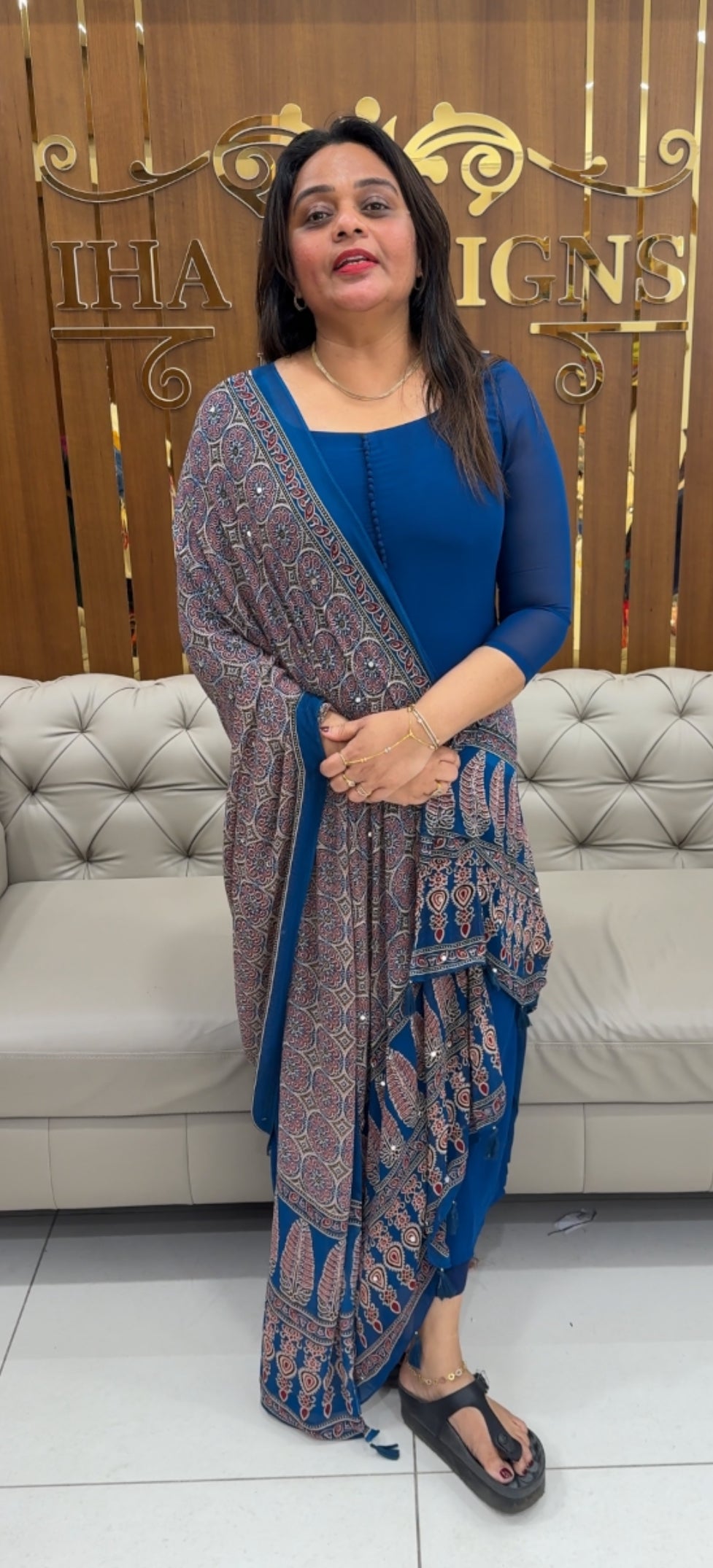 IHA'S IN-HOUSE GEORGETTE SLITTED TOP AND DUPATTA - IHA 25819