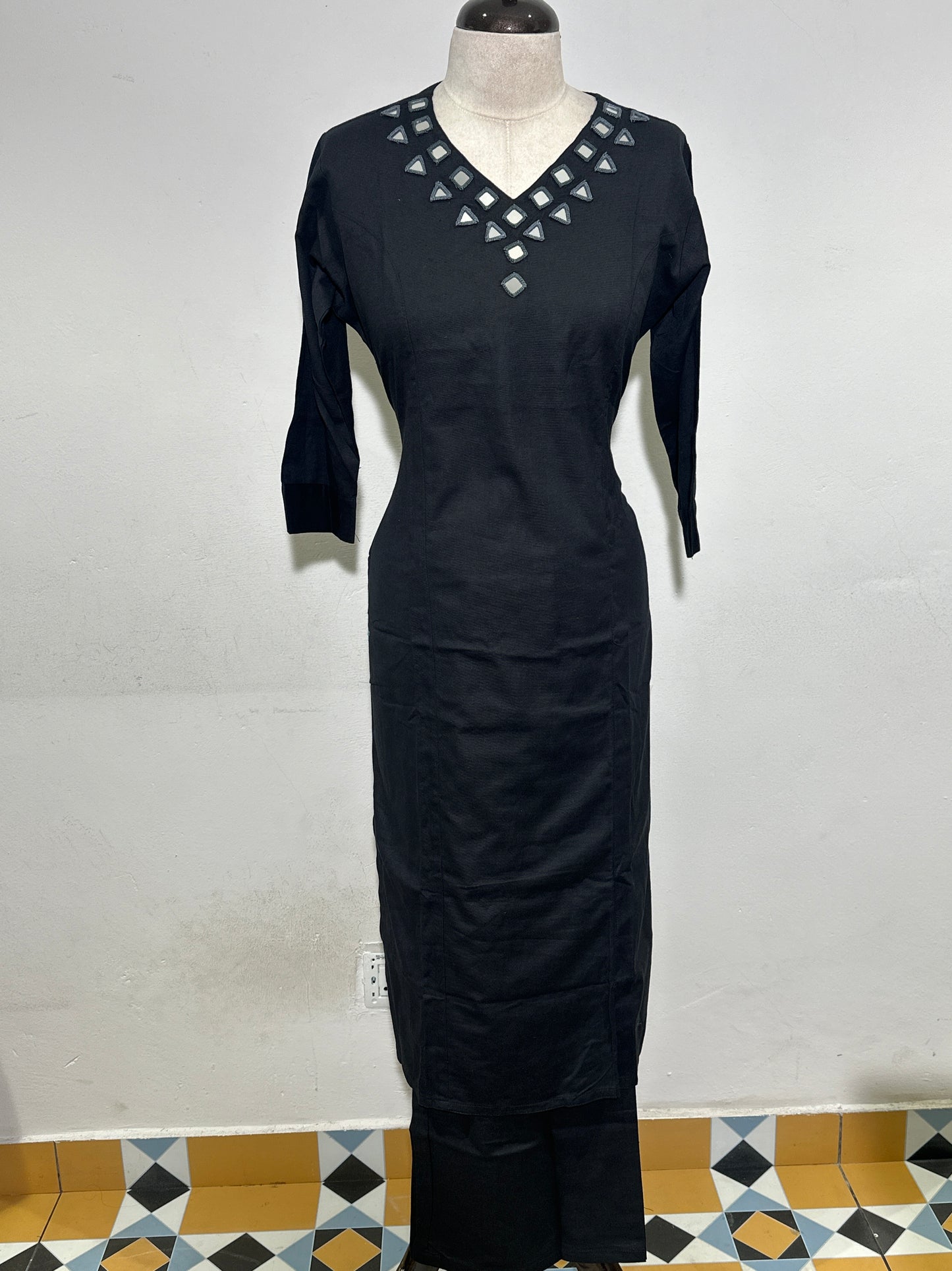 OFFER SALES TOP AND BOTTOM  -  IHA 34262